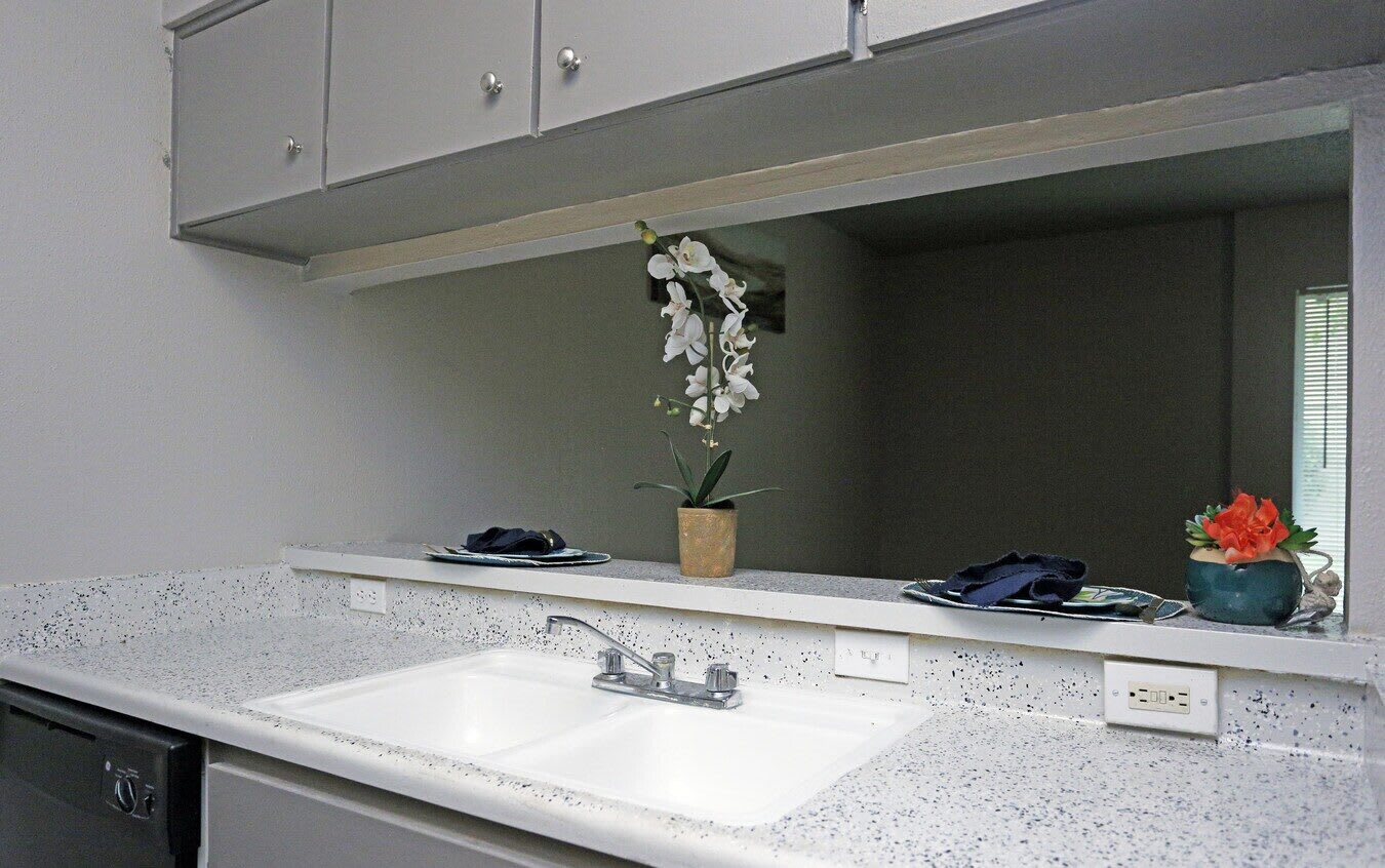 Legacy Apartments – photo 4
