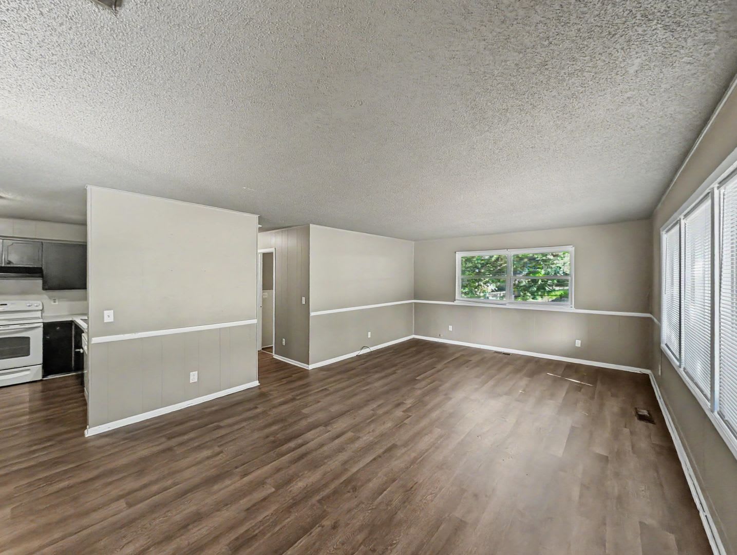 Affordable Bella Vista Living Meets NWA Convenience – photo 2