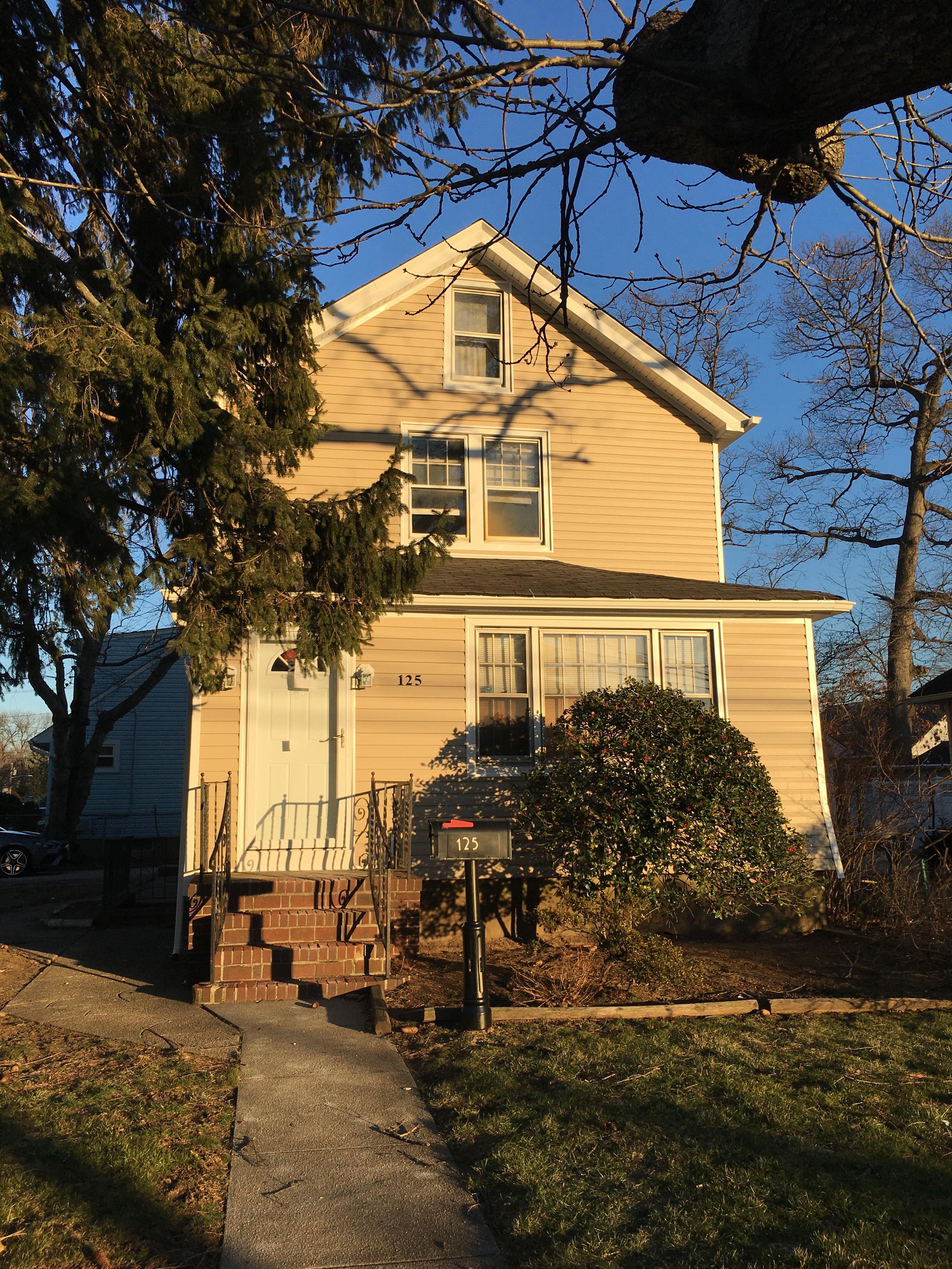 125 East Ave – photo 3