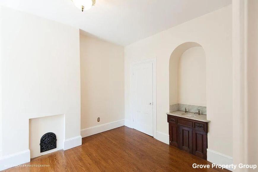 527 East 4th – photo 4