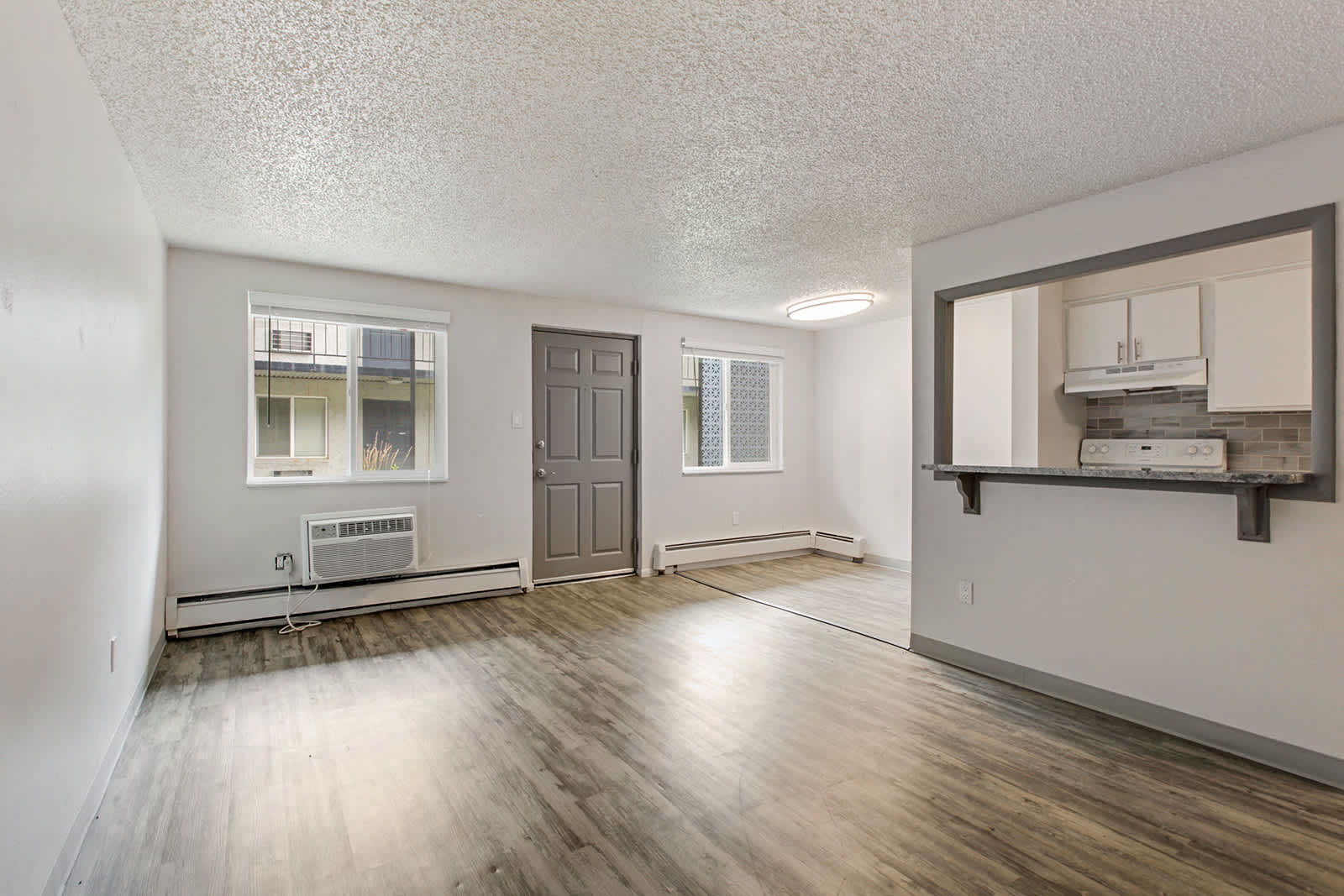 Carriage Hill Apartments – photo 1