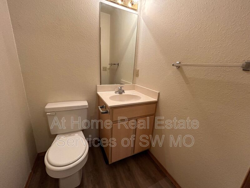 1408 W Frosty – photo 4