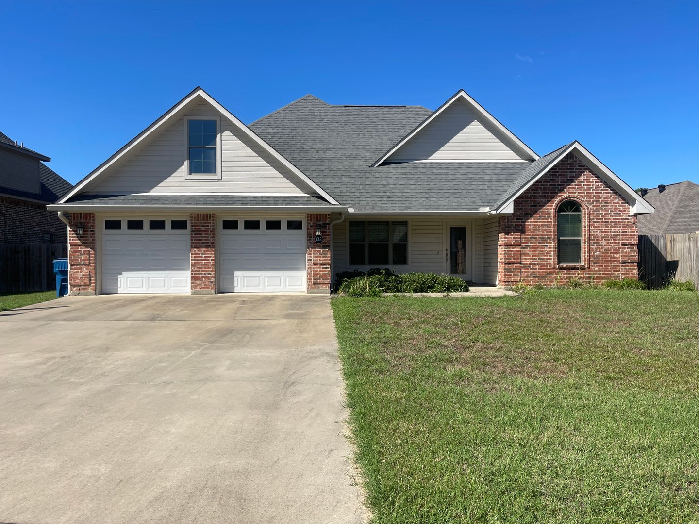 Your Search is Over With This Benton Charmer! – photo 1