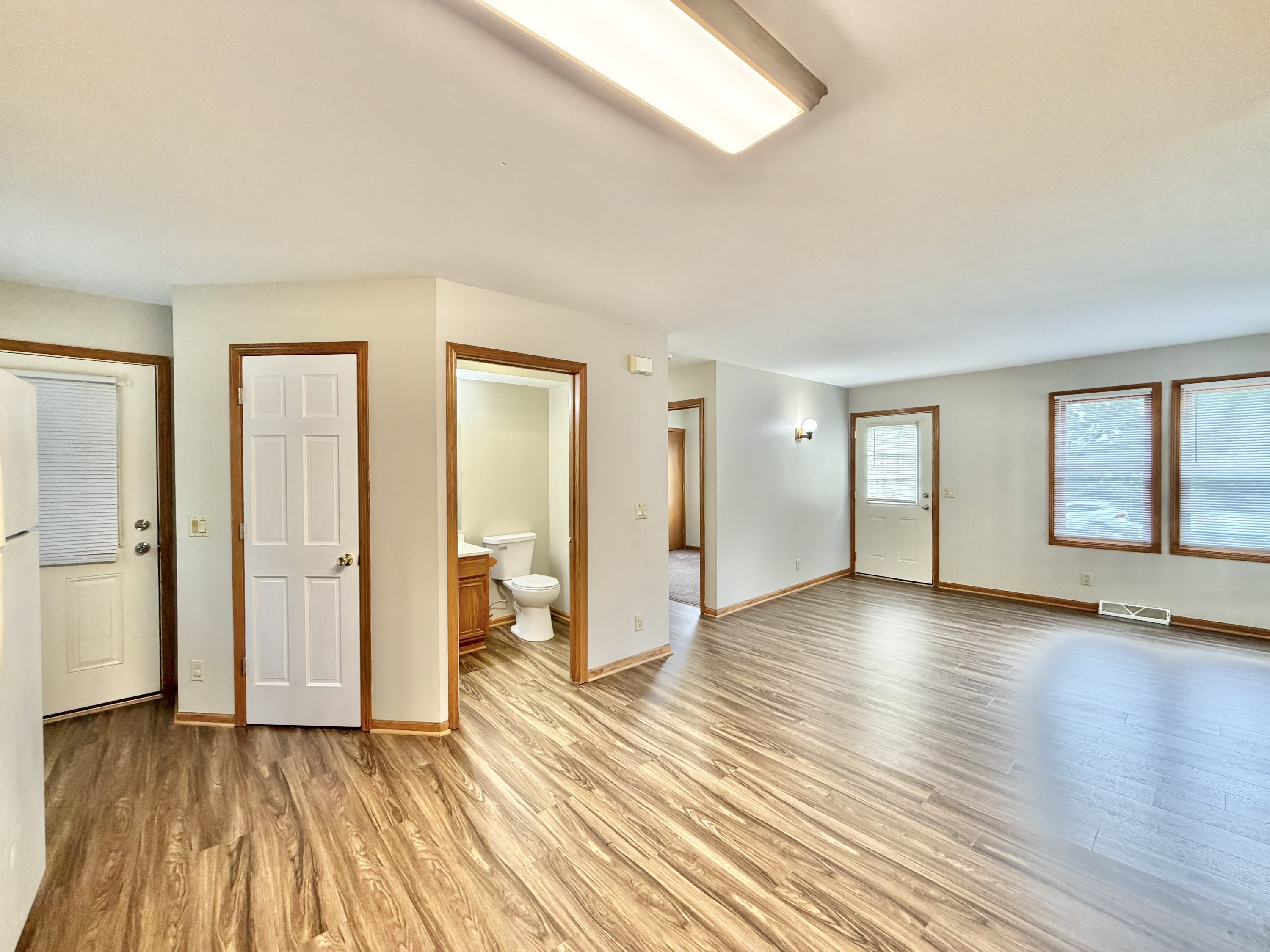 15 Elliott Street – photo 2