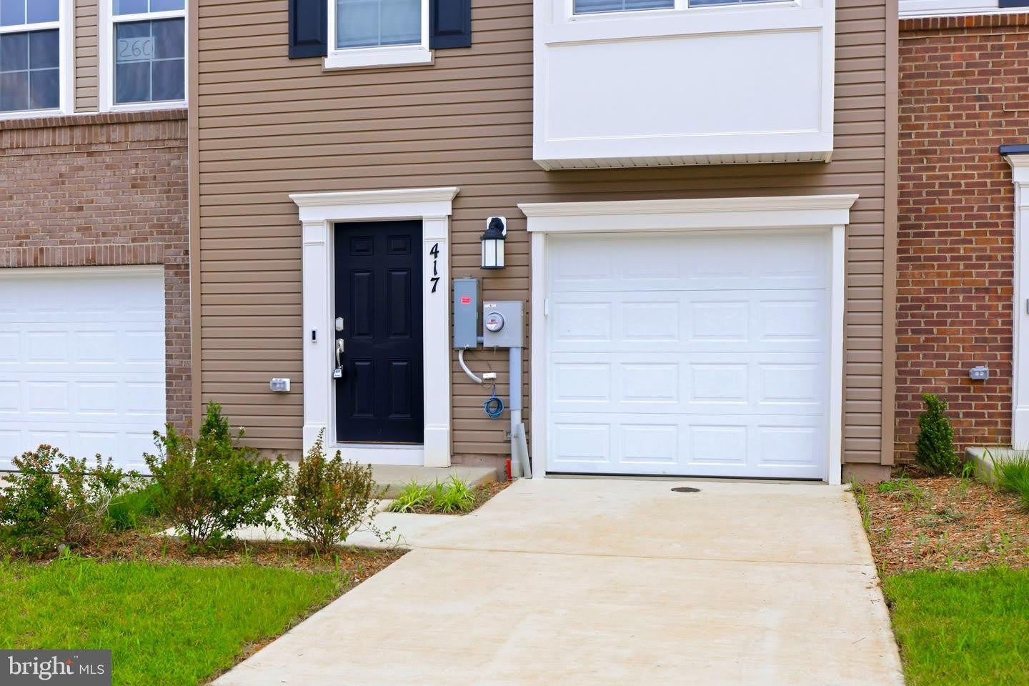 417 Seeback Dr – photo 3