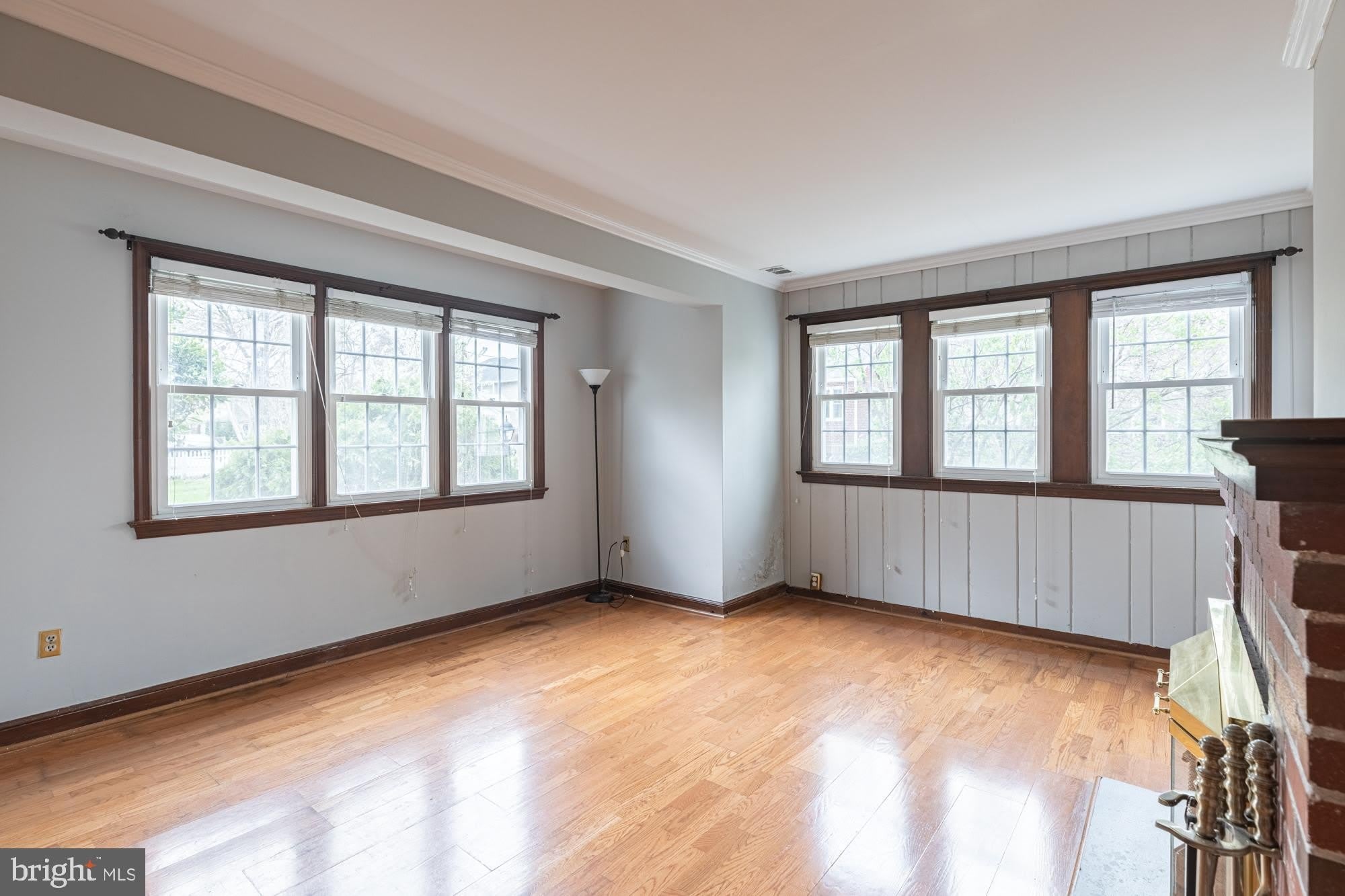 1906 S IVES Street – photo 4