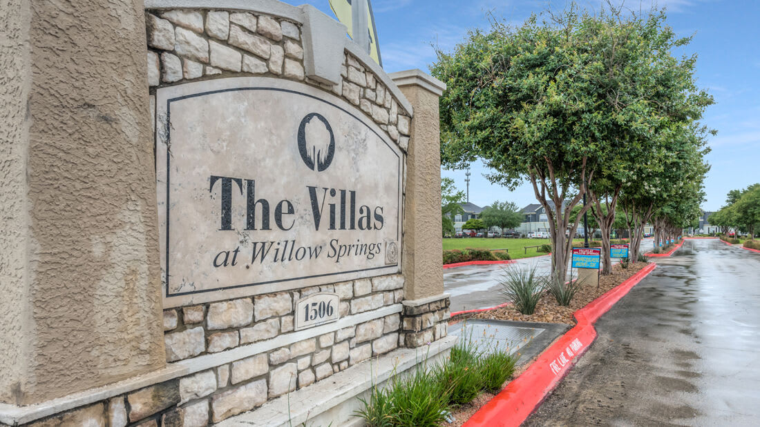 Villas at Willow Springs Apartments – photo 1