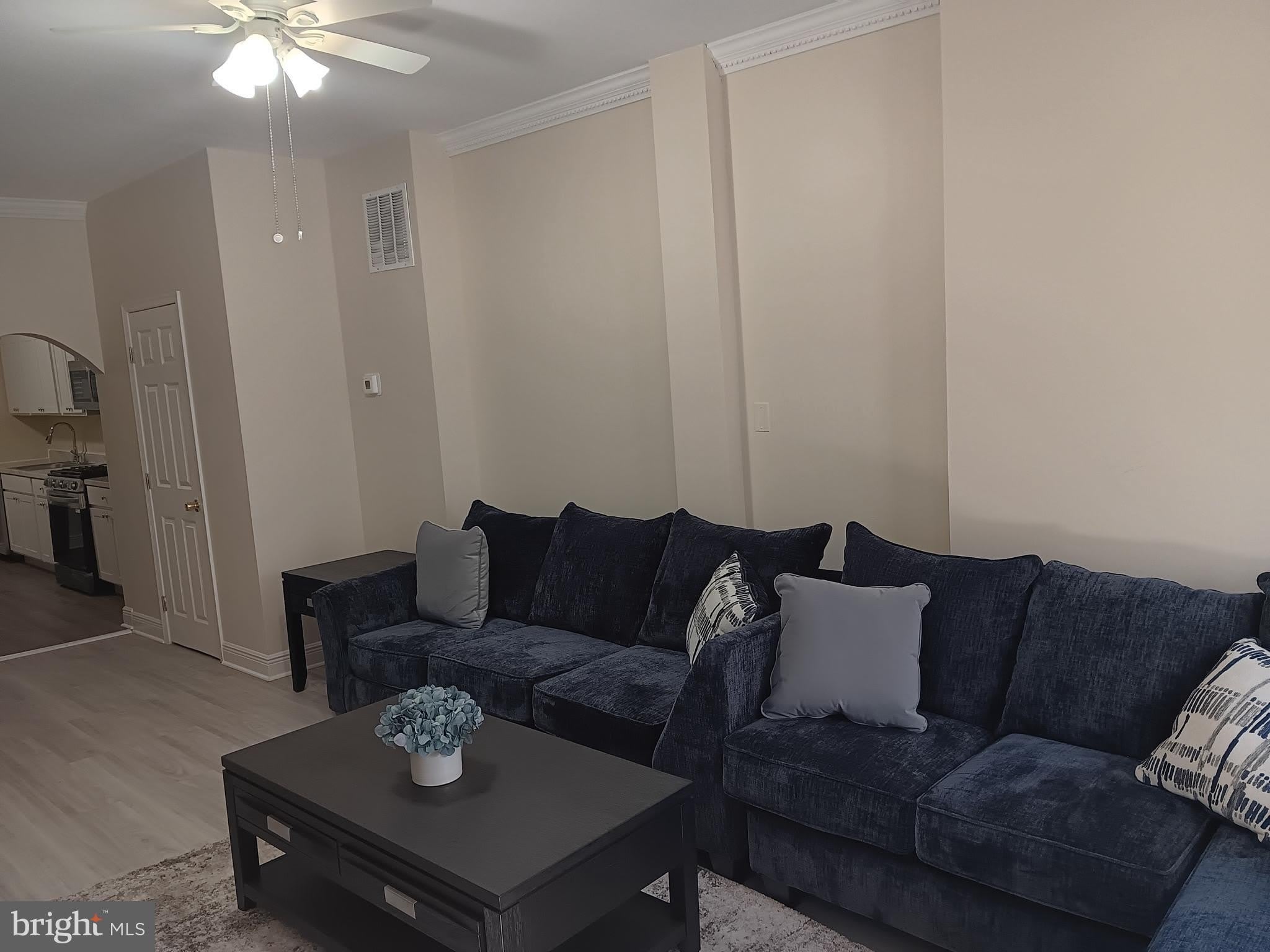1340 SARGEANT Street – photo 3