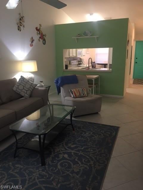 489 Tallwood St – photo 4