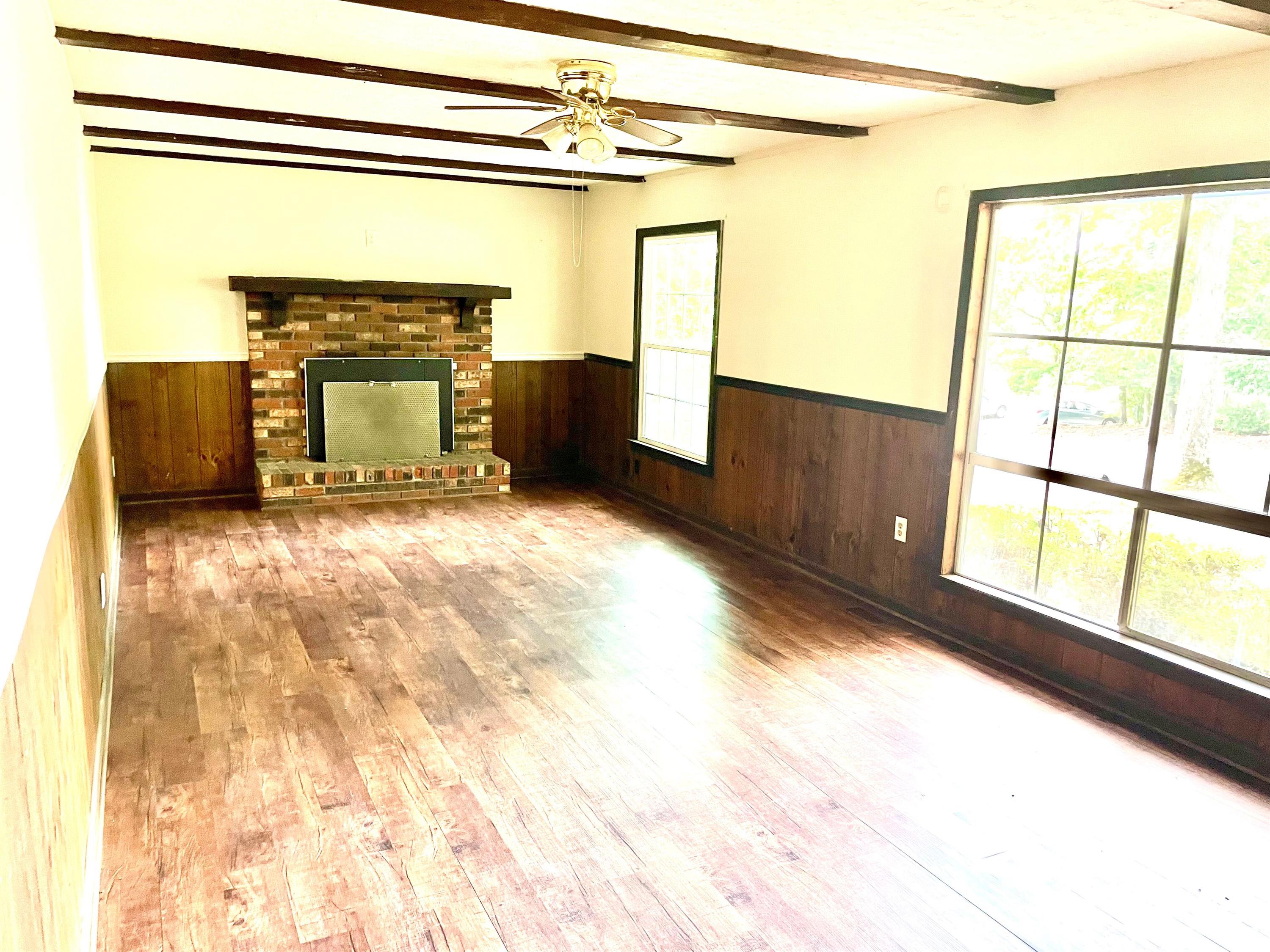 194 Boulevard Street – photo 3