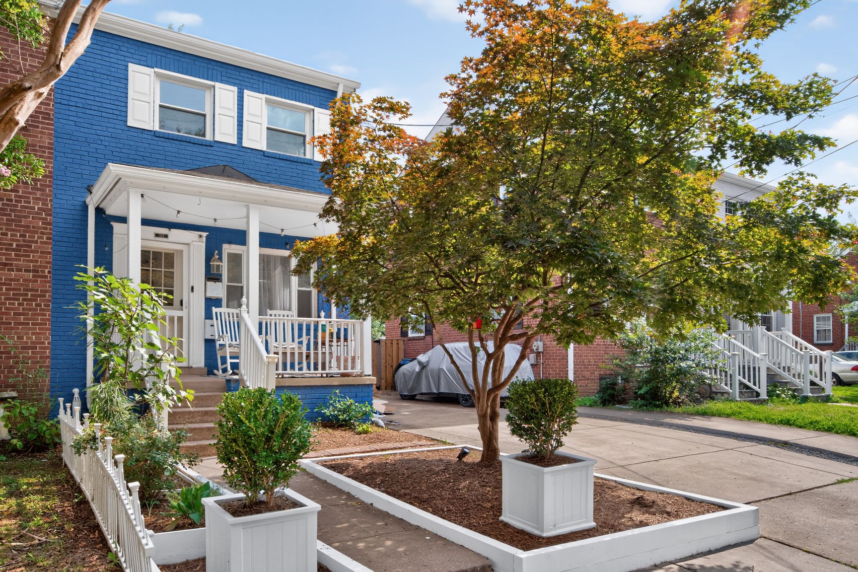 327 Ashby Street 1 – photo 1