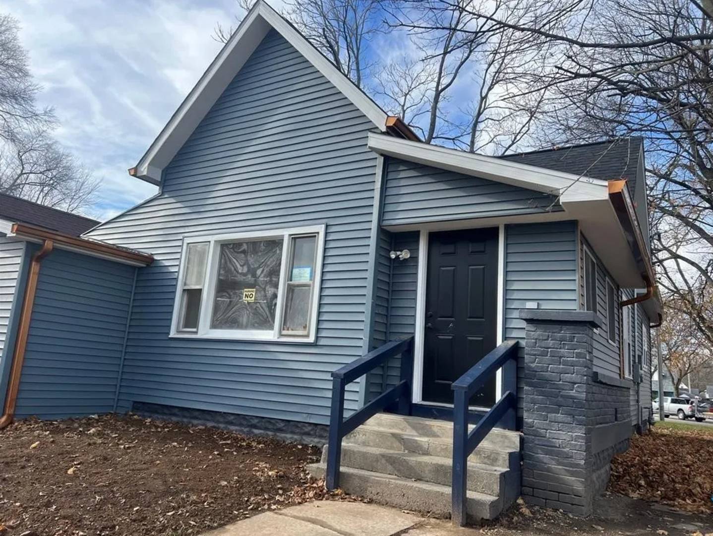 2205 Hendricks St – photo 1