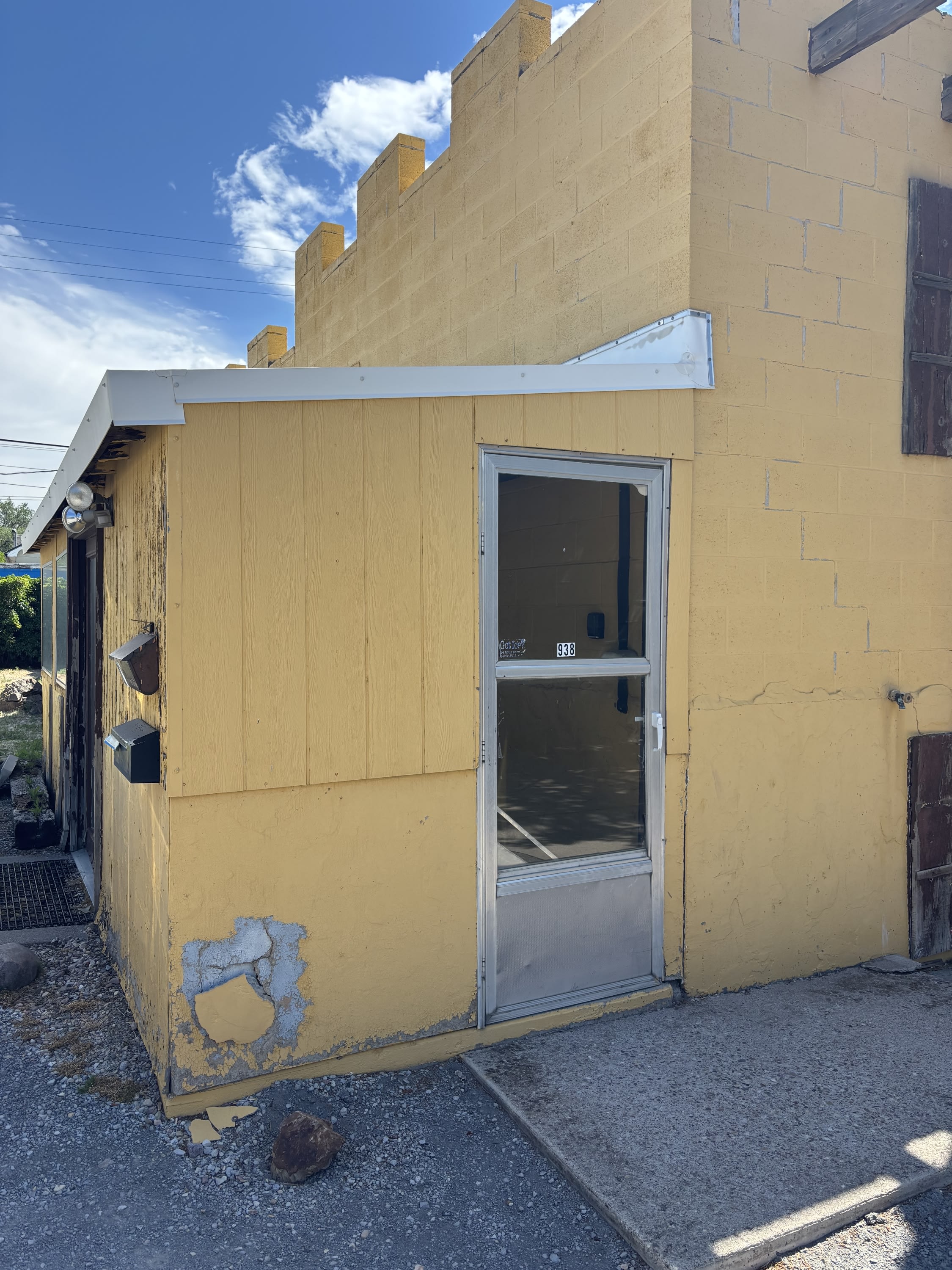 938 South 2nd Avenue – photo 1