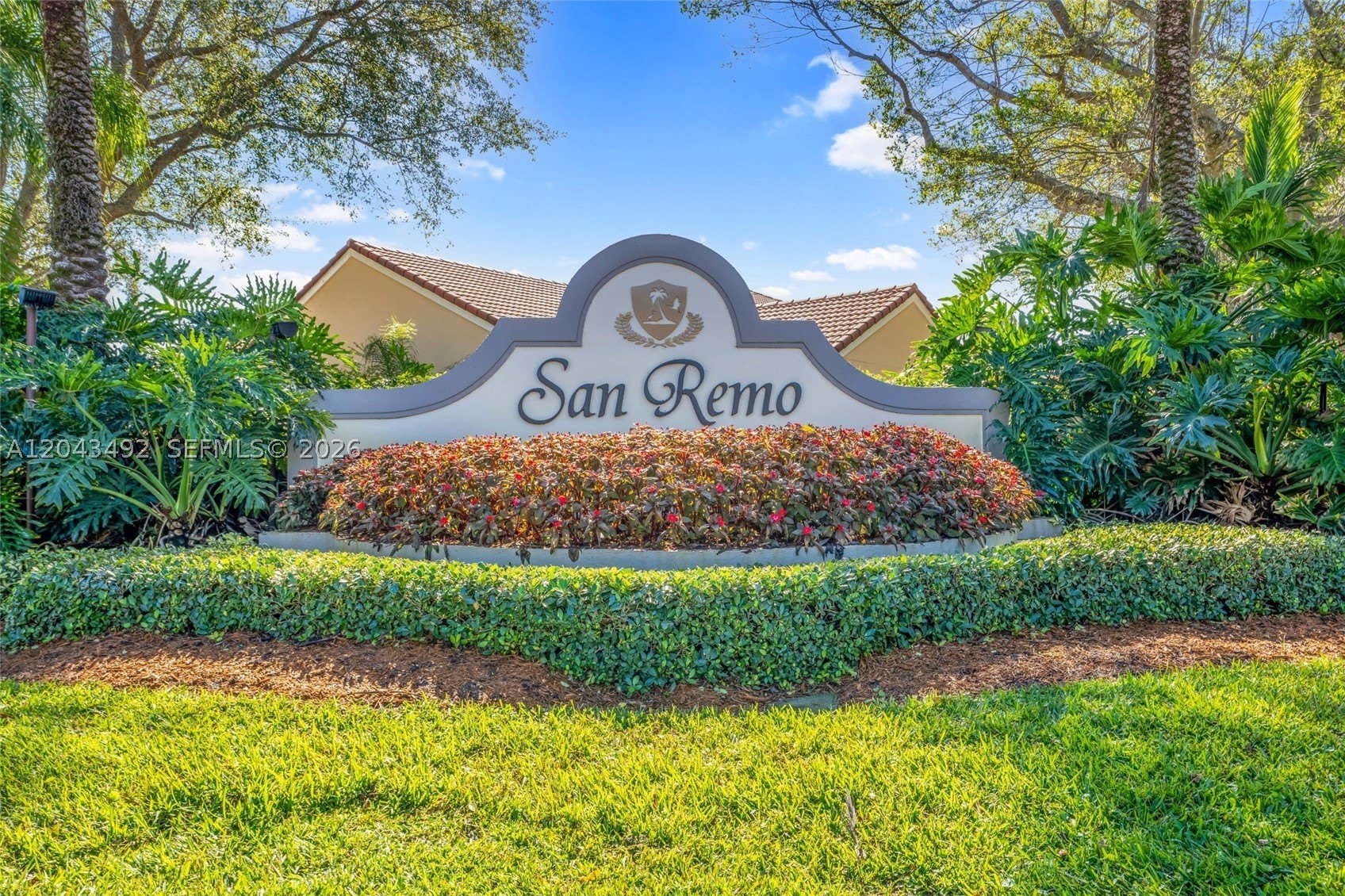 1231 Sorrento Dr – photo 1