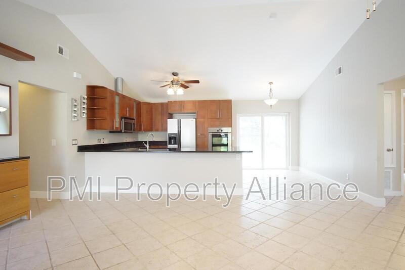 7944 Goldleaf St – photo 2