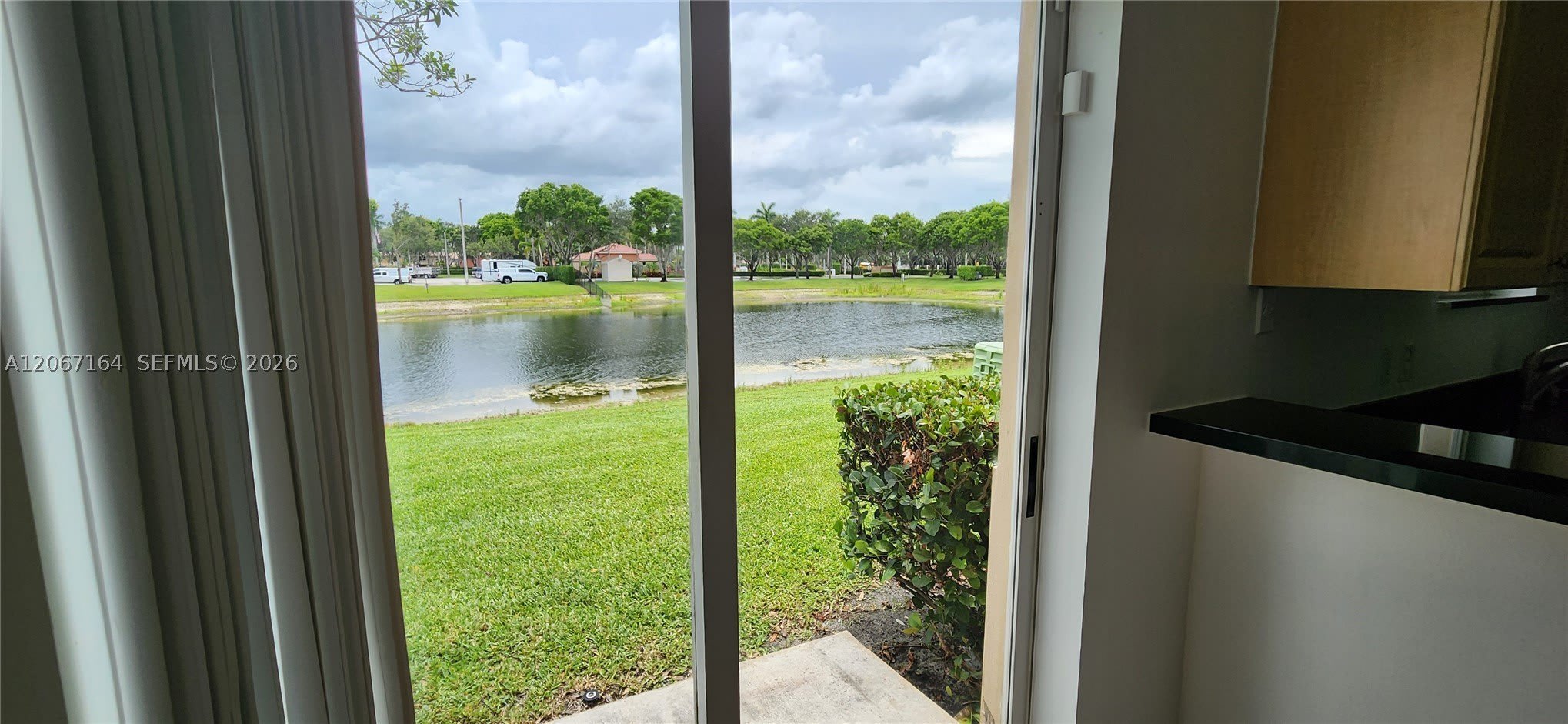 3478 Briar Bay Blvd – photo 5