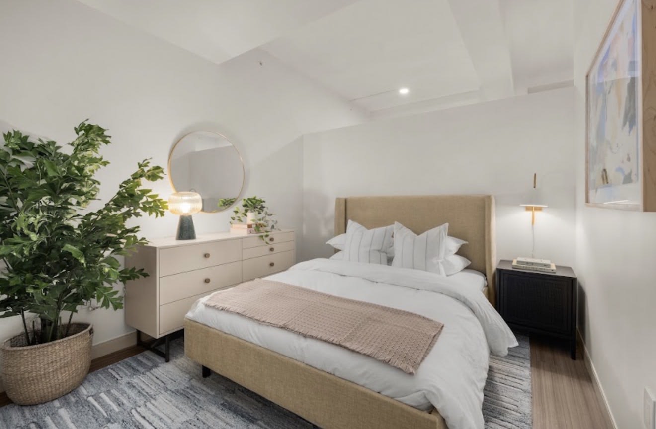 57 E Wacker Pl – photo 2