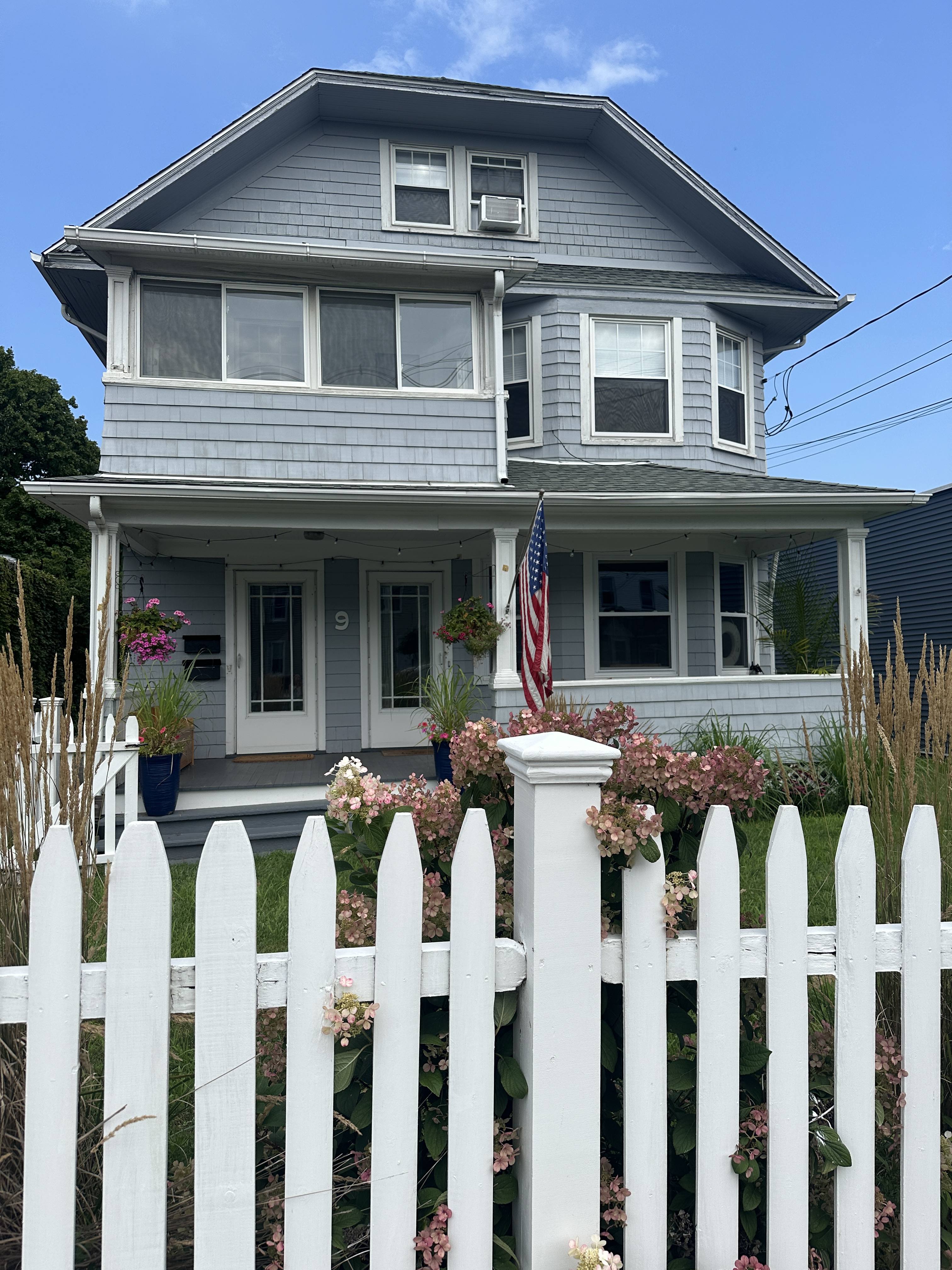 9 Cove Avenue – photo 1