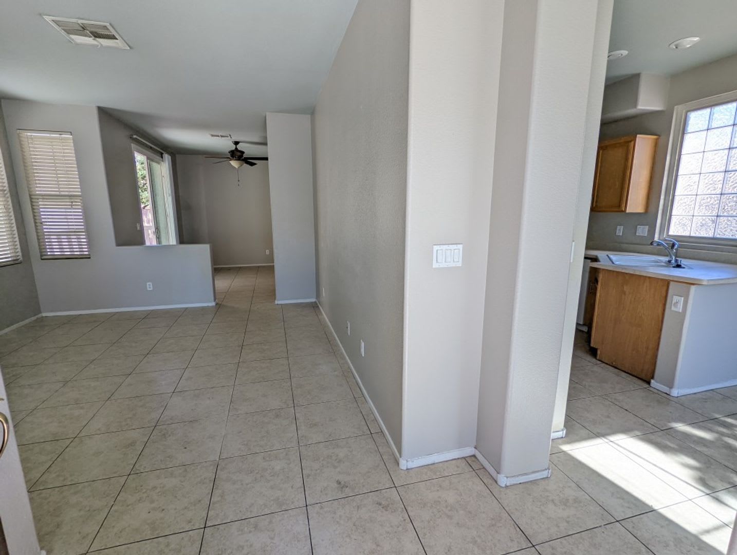 4316 HERA TEMPLE AVE – photo 2