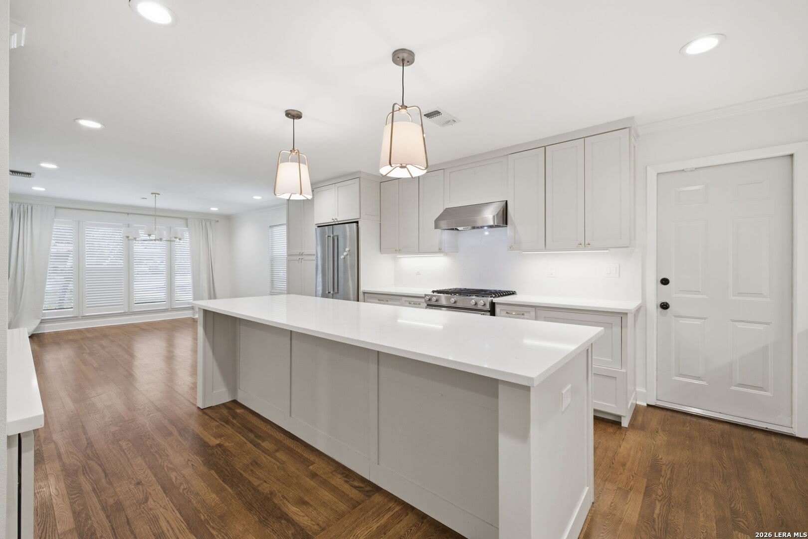 451 OAK GLEN DR – photo 3