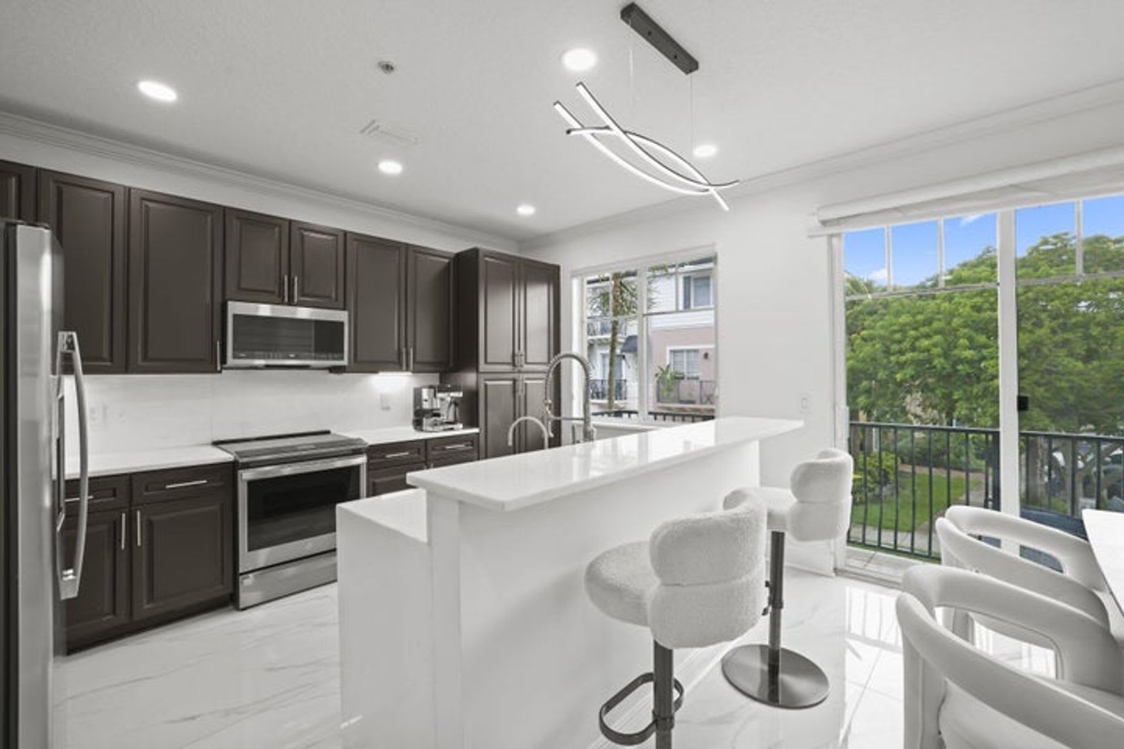 616 Nw 38Th Circle Boca Raton Fl 33431 5700 – photo 1