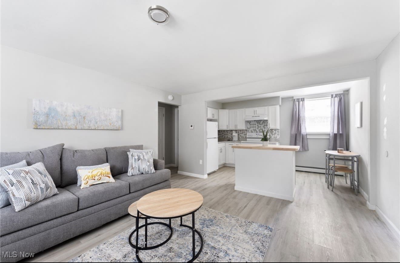 7123 Glendale Avenue – photo 5