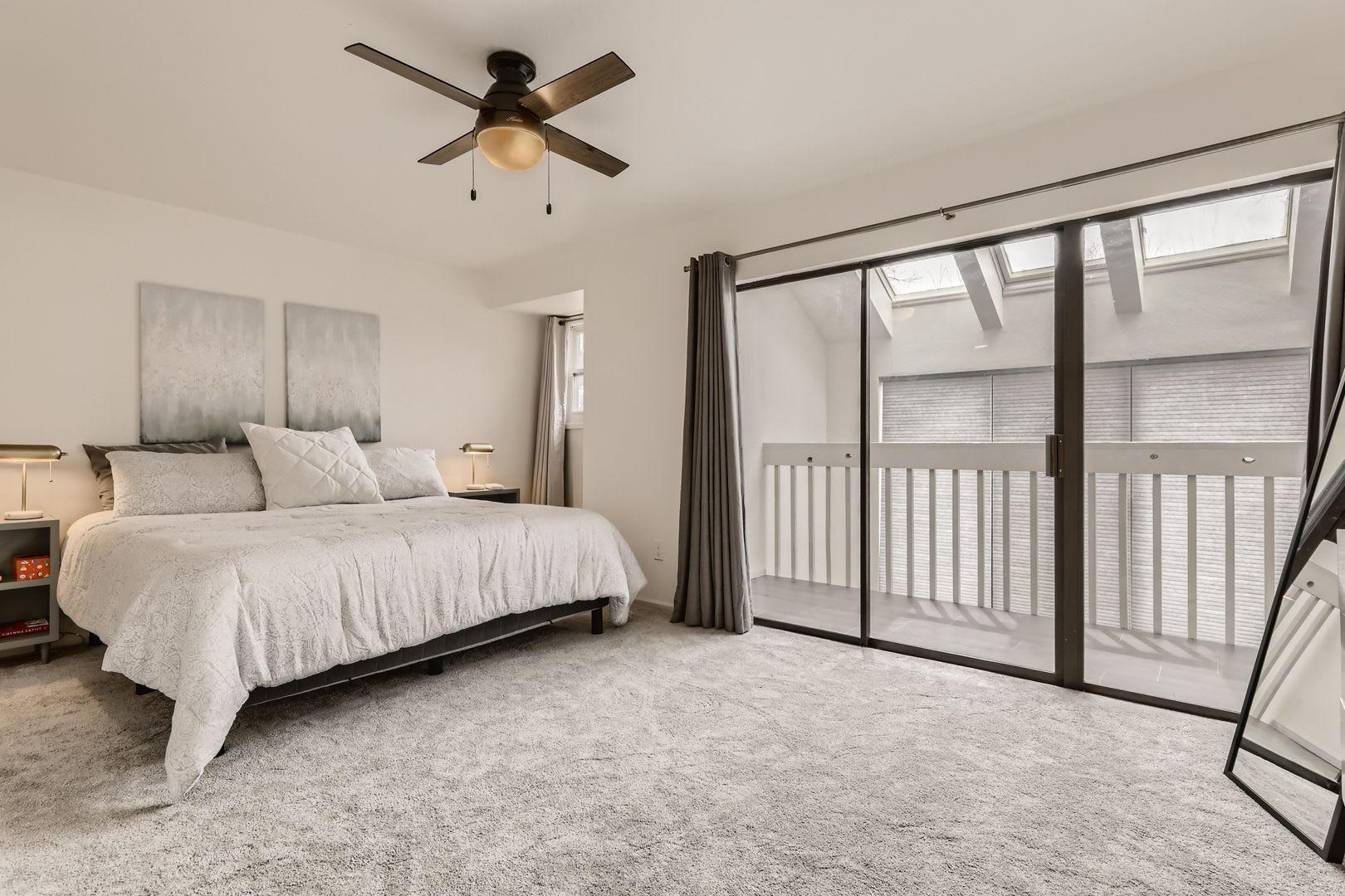 Spacious 3 Level Townhome W Private Primary Suite – photo 3