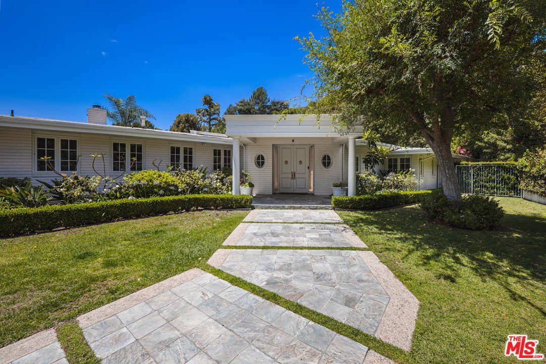 1201 Loma Vista Dr – photo 2
