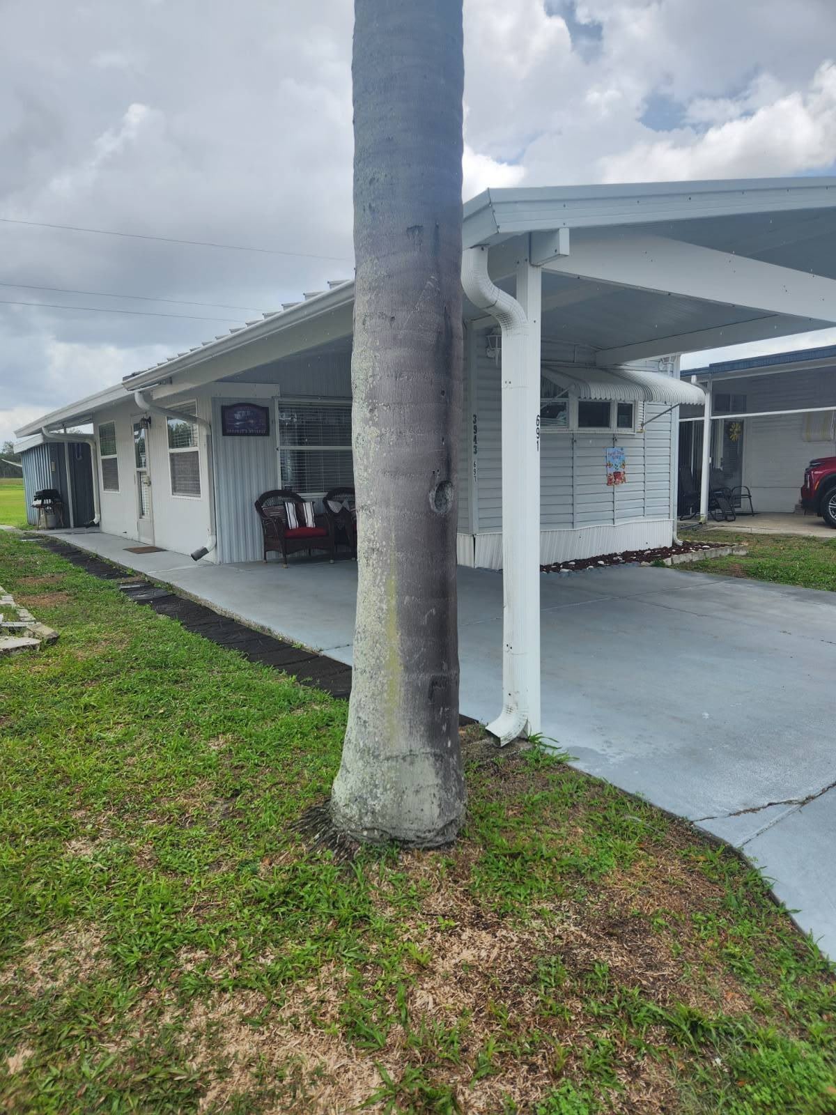3943 Honolulu Dr – photo 2