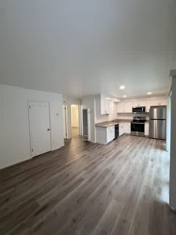 4886 Orchard Ave – photo 4