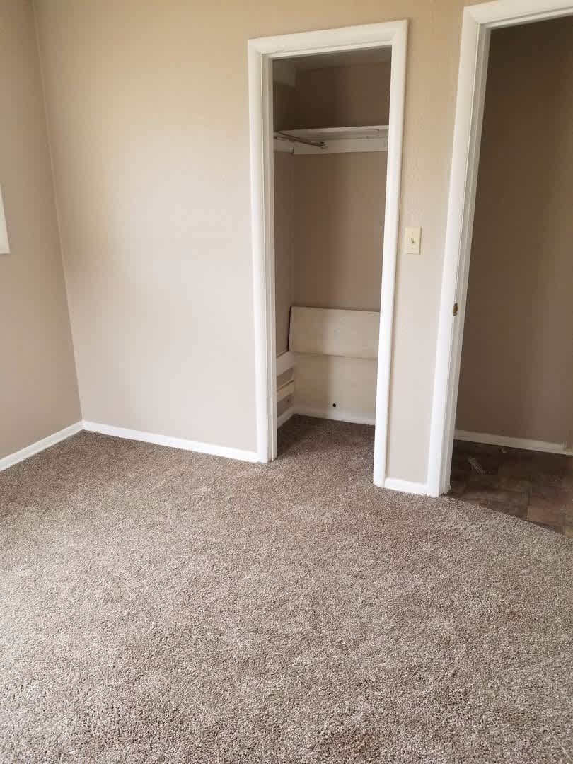 580 Elmhurst – photo 5