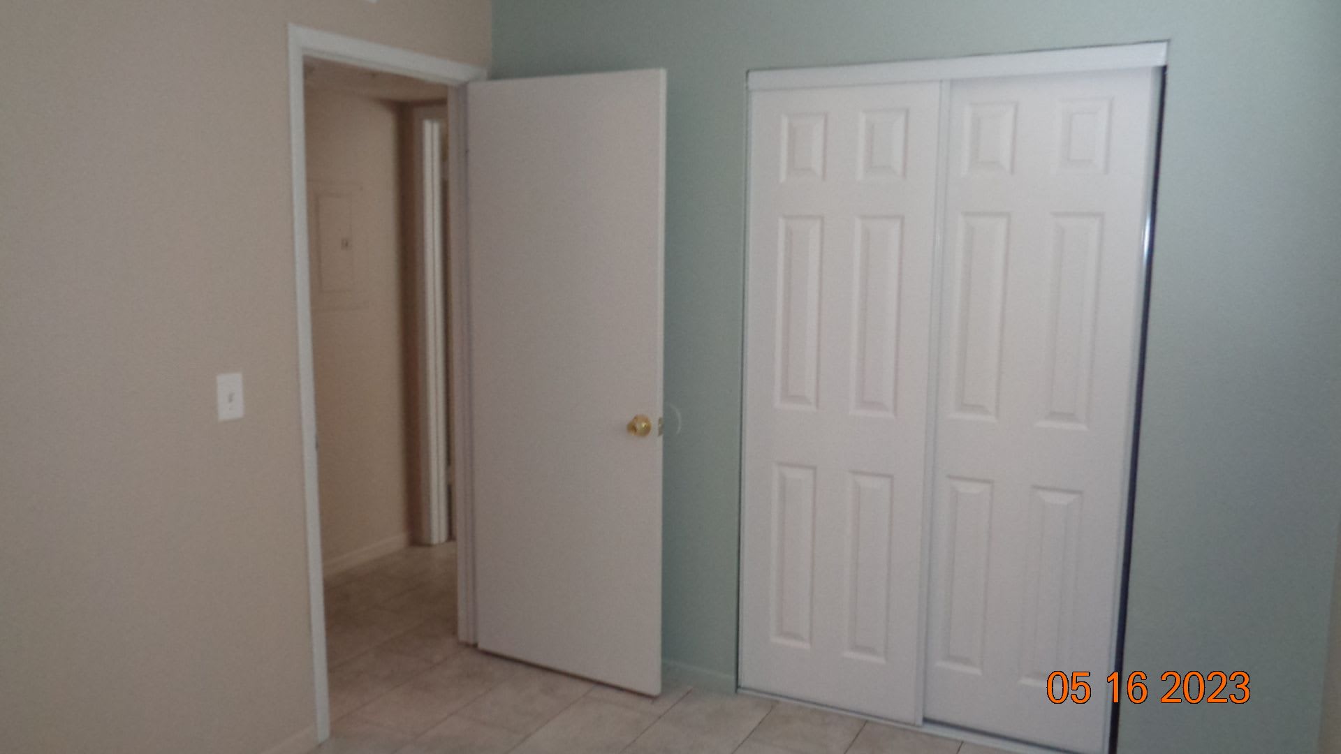 2 Bed, 1 Bath First Floor Apartment – photo 5