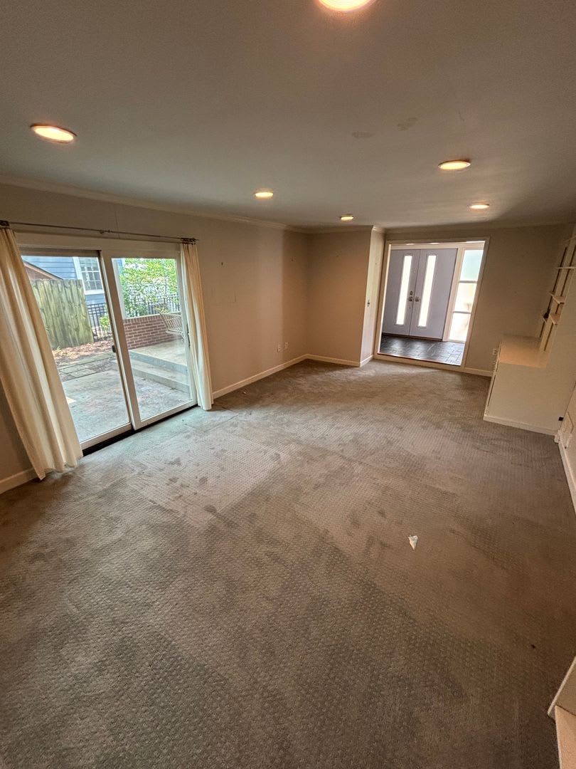 2312 Bedford Ave ~ 3 bedroom / 2.5 bathroom split level house ~ located near District Village – photo 4