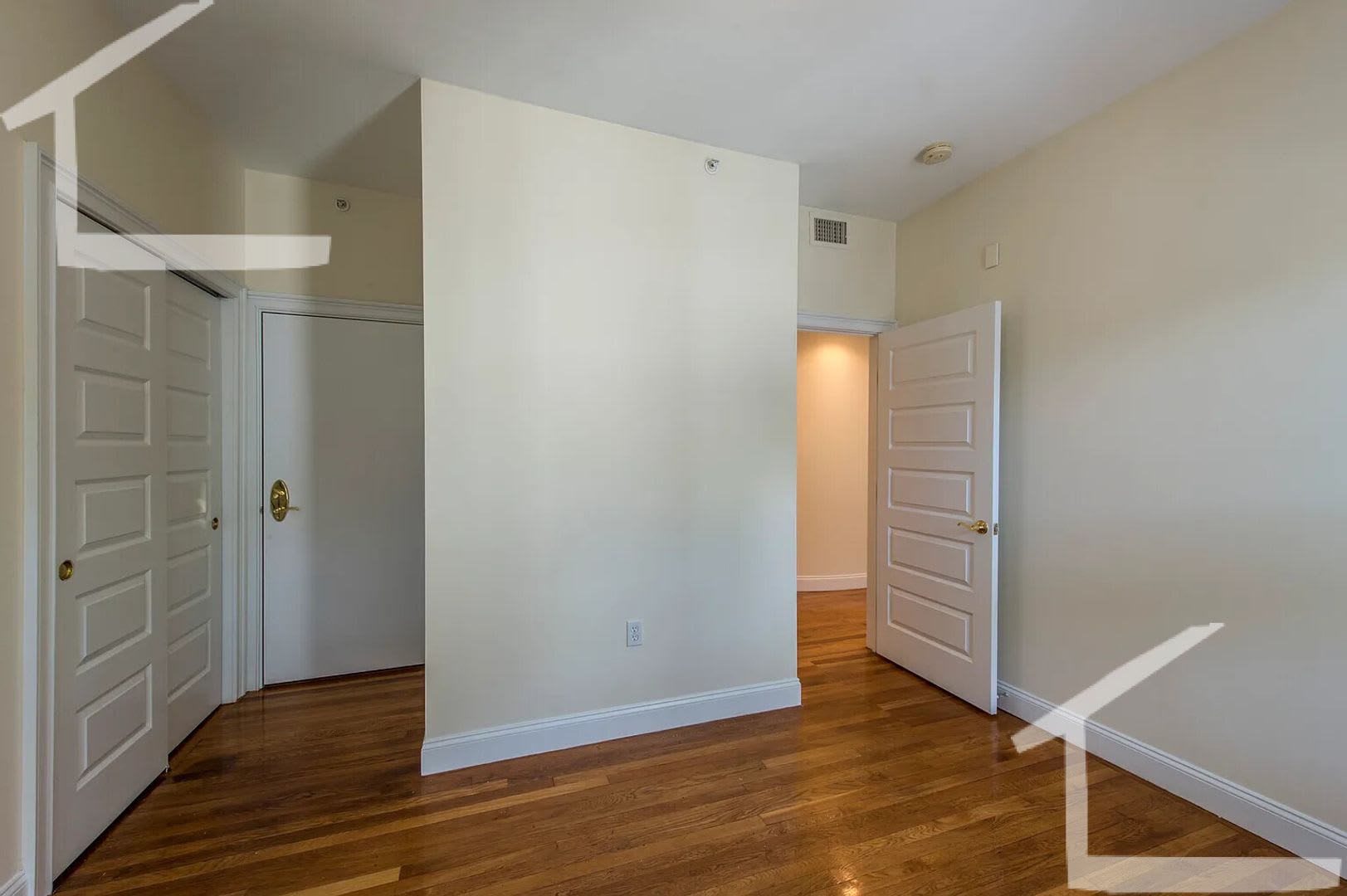 Nicely Priced, Spacious 2-bed/2-bath in Allston Avail for 9/1! – photo 3