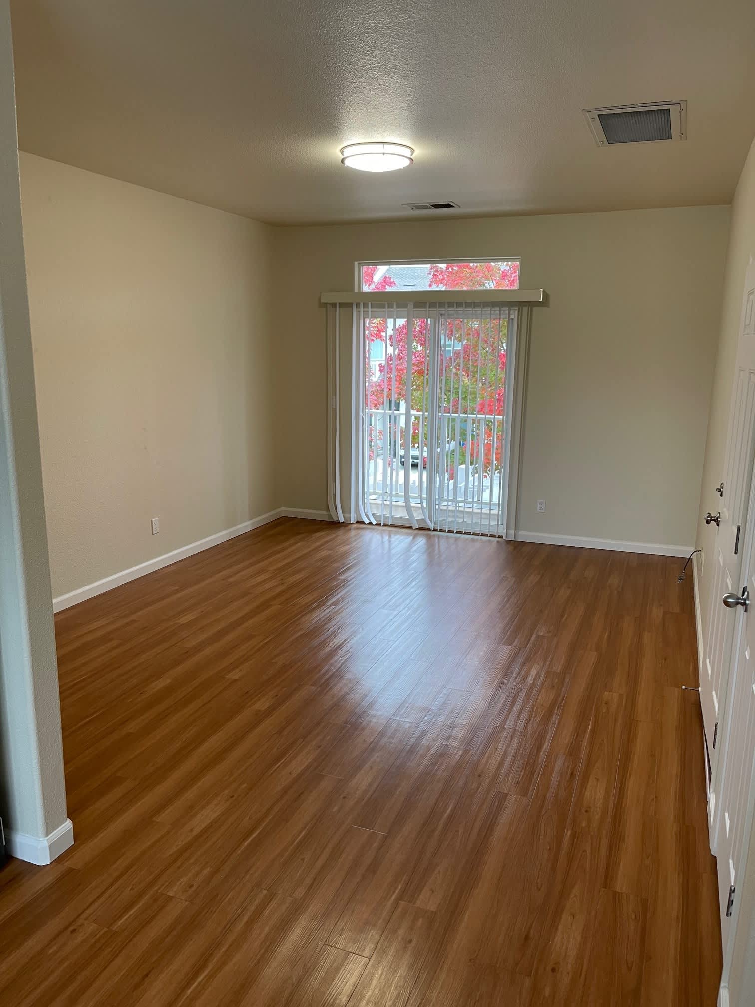 1000 Prospect Avenue – photo 1