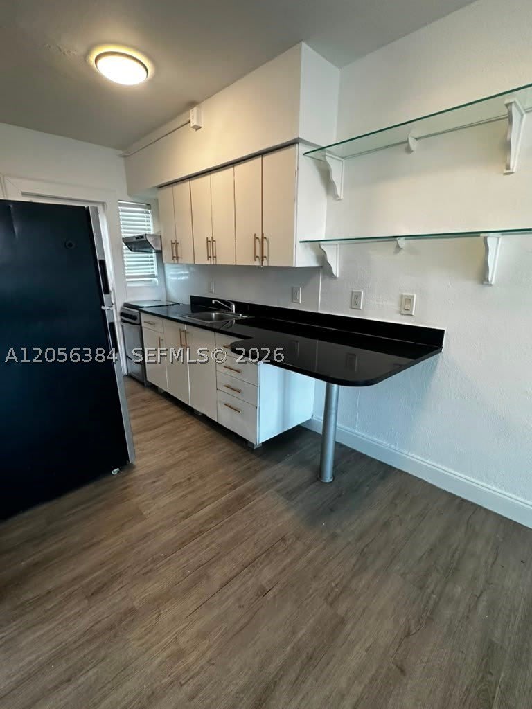 300 74th St – photo 5