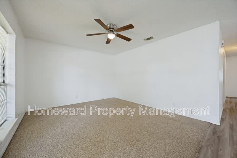 806 West Belden Street – photo 3