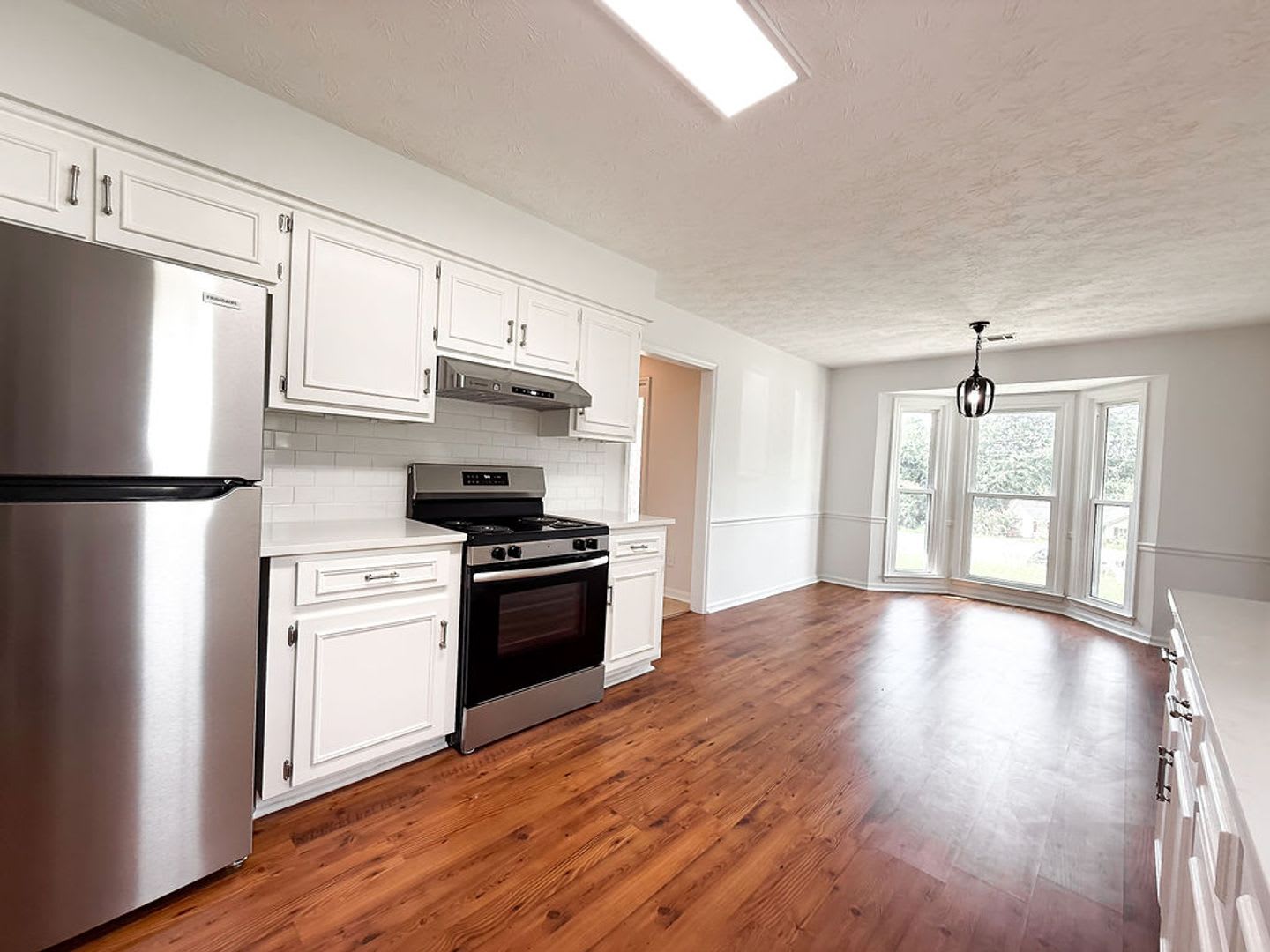 Beautifully renovated 3bed/2 bath in Phenix City! – photo 4