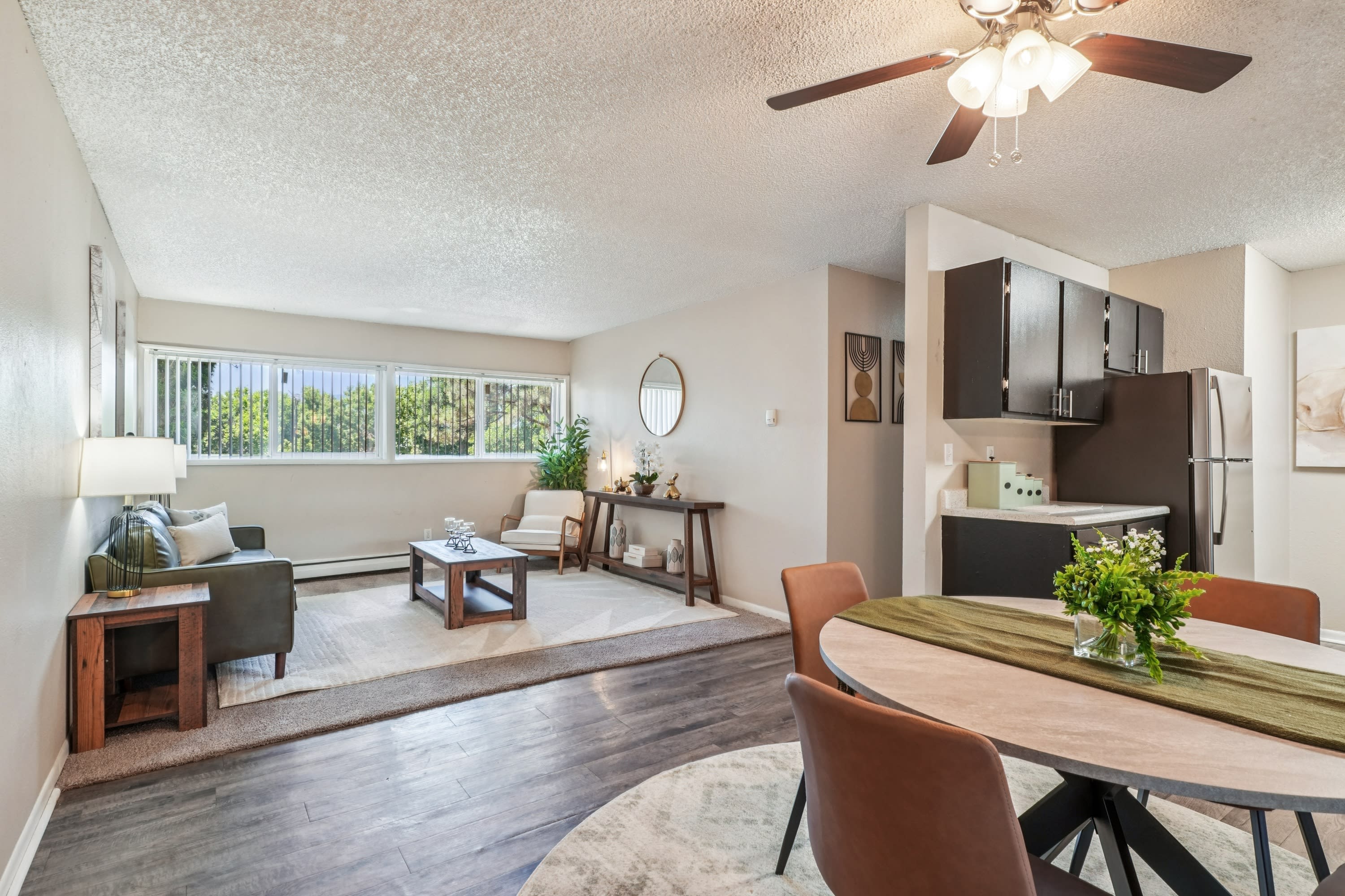 The Montecito Apartments – photo 4