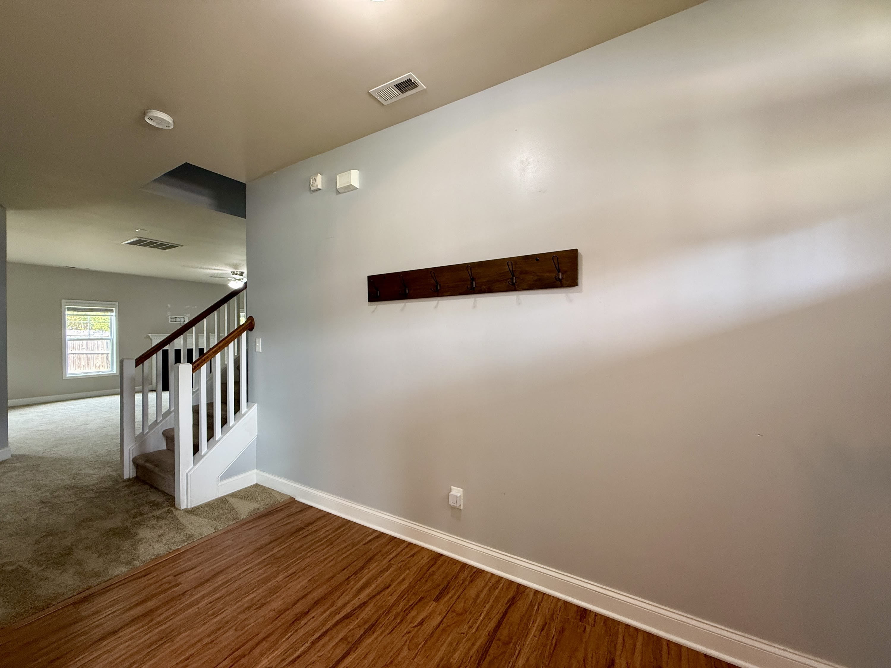 260 Trenton Place – photo 5