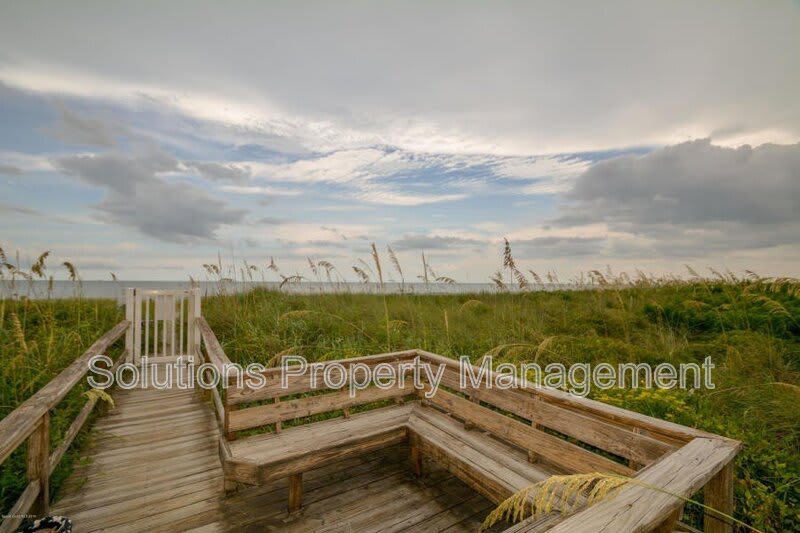 4700 Ocean Beach Blvd 203 – photo 3