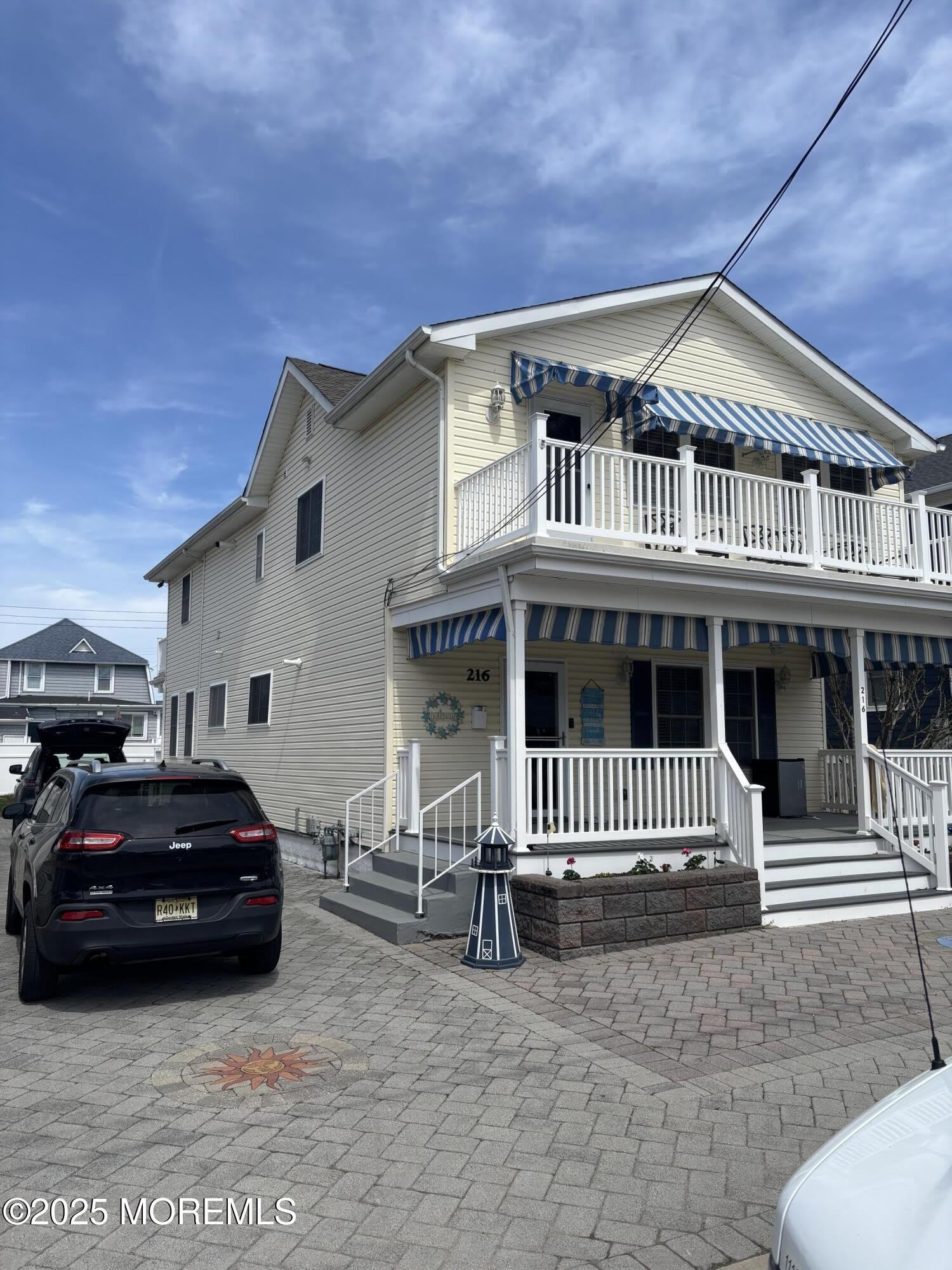 216 13Th Avenue – photo 3