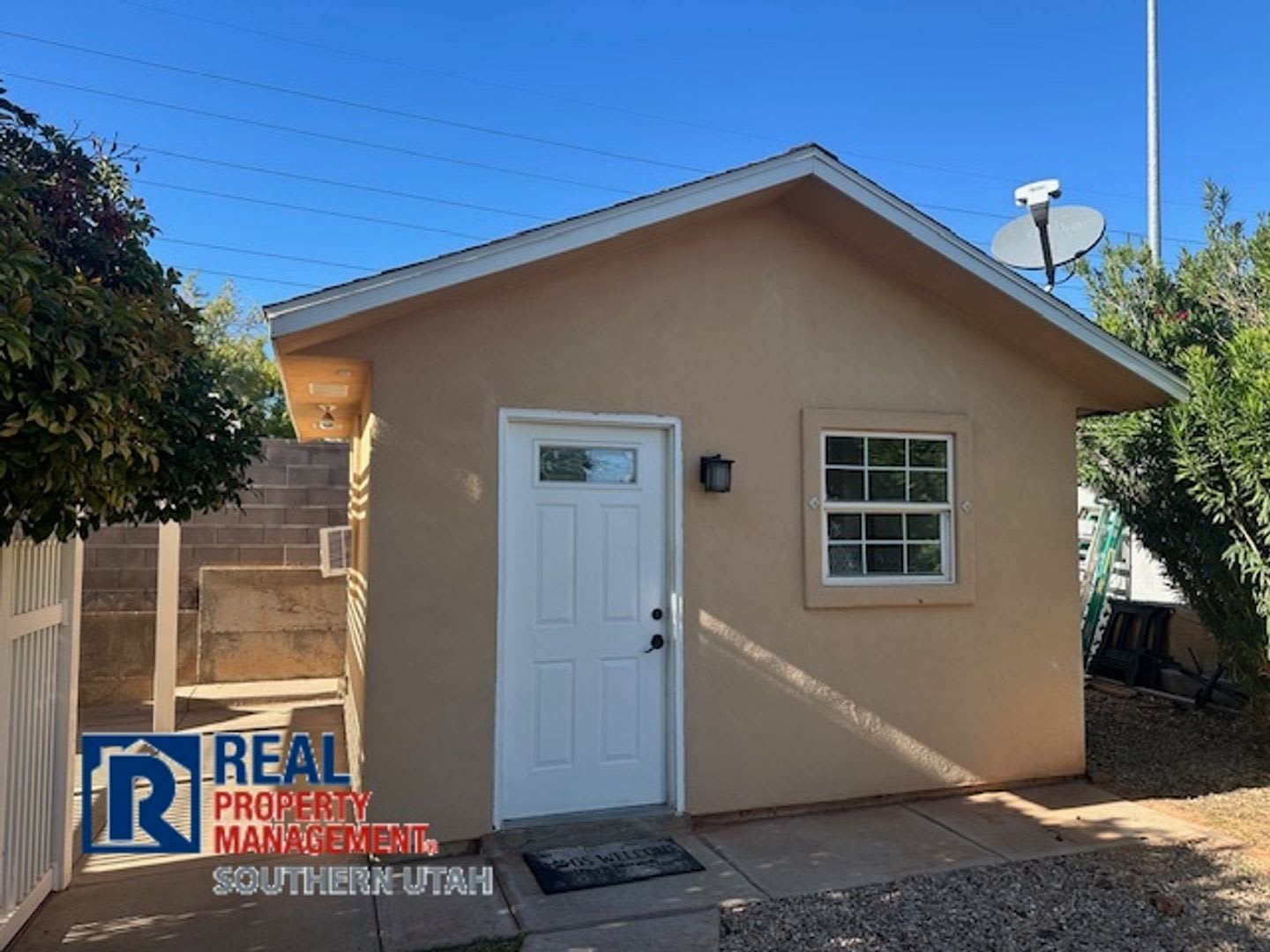 Rv Pad With Casita – photo 3