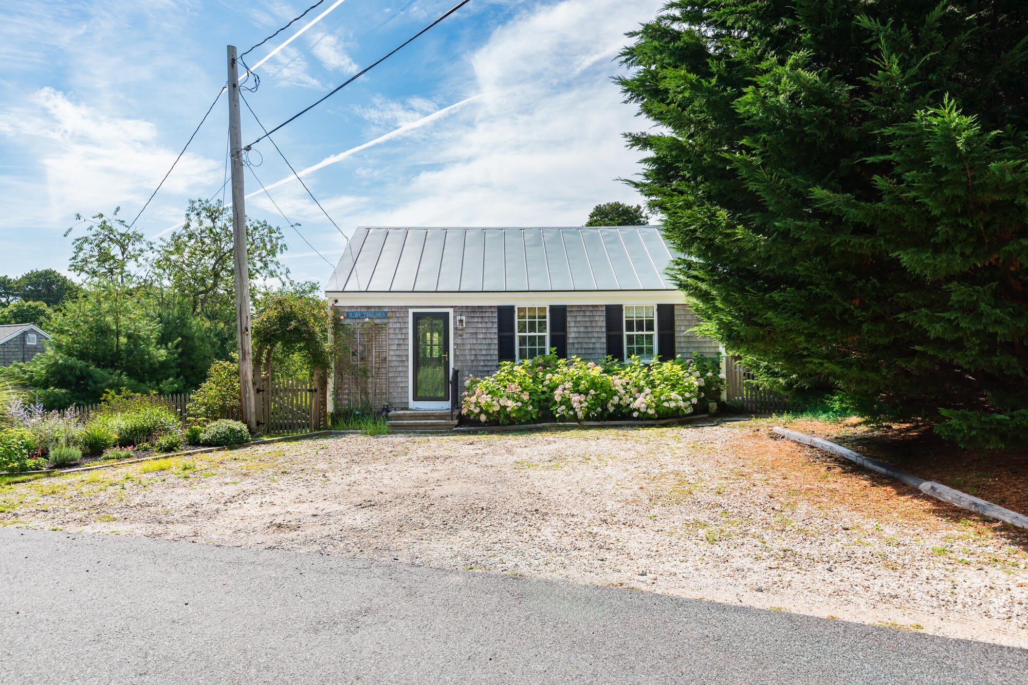 60 Snow Lane – photo 2