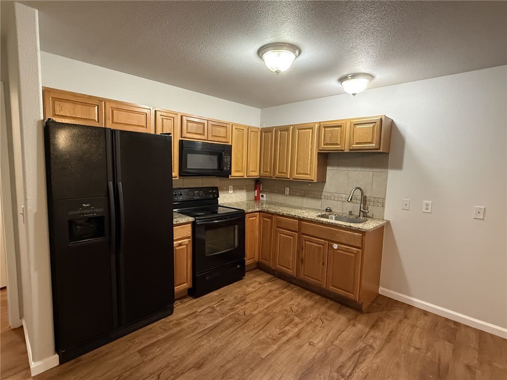 8148 Randall Lane – photo 2