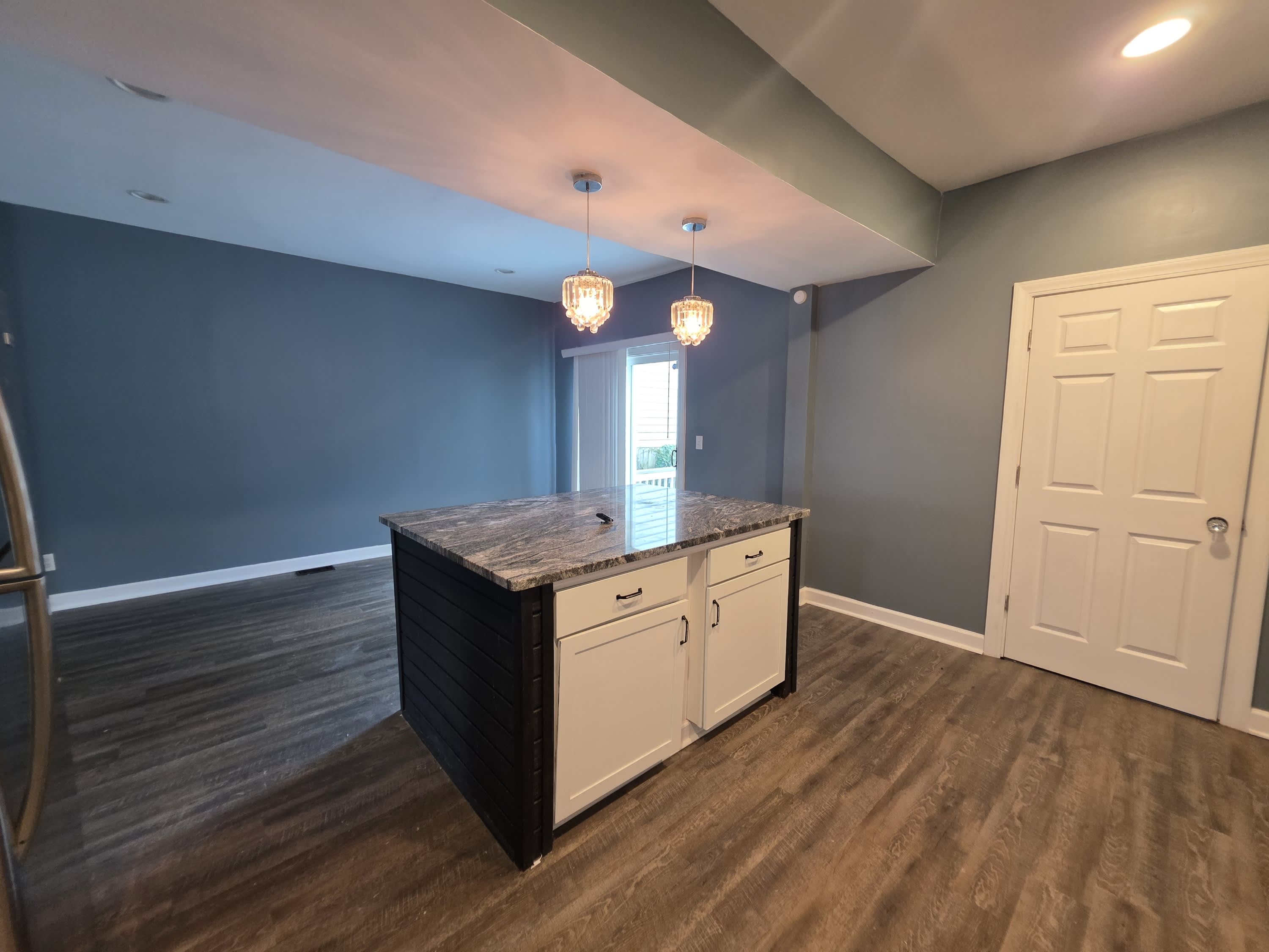 297 Johnson Street – photo 5