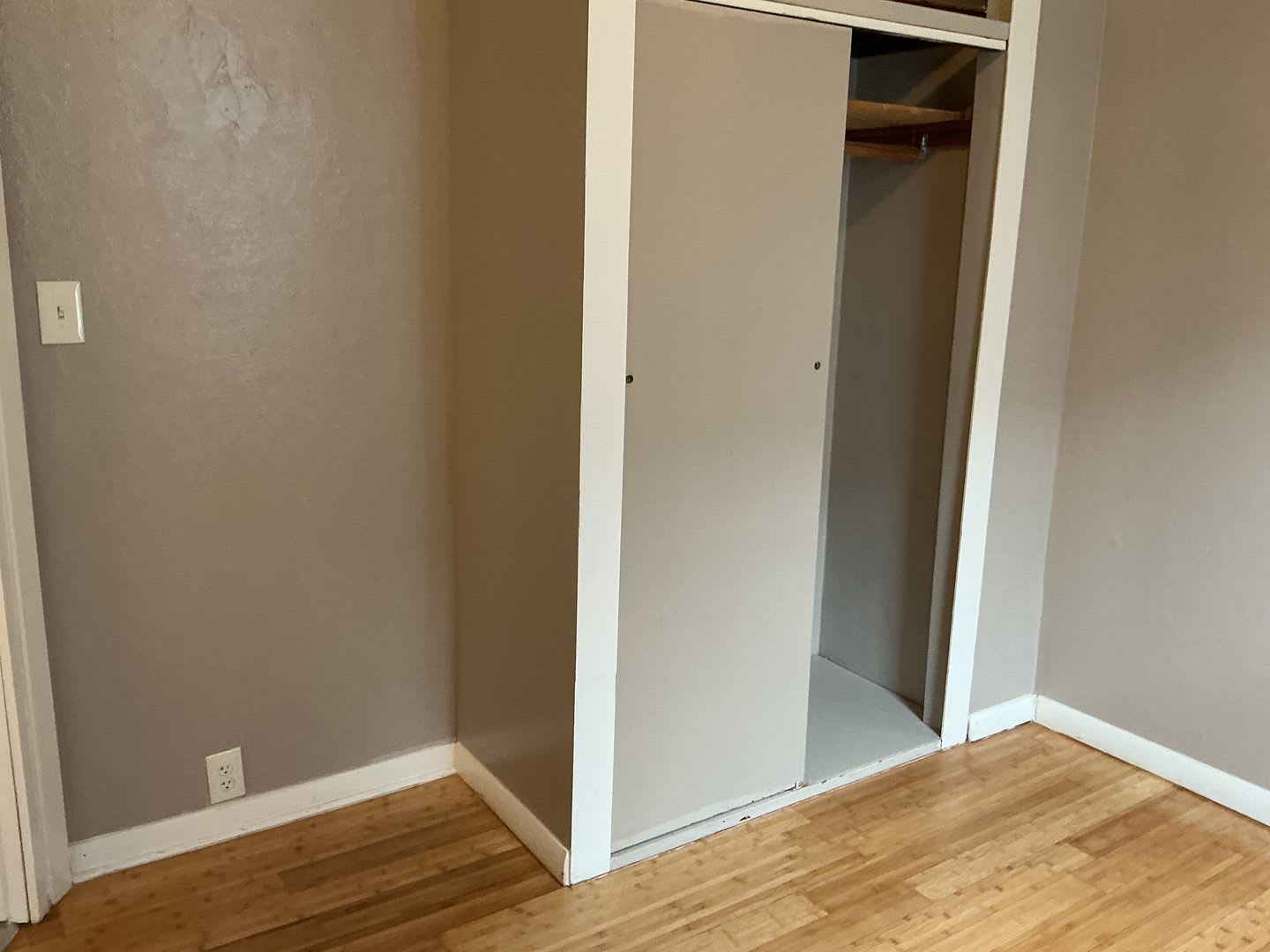 516 E Potter Ave – photo 3