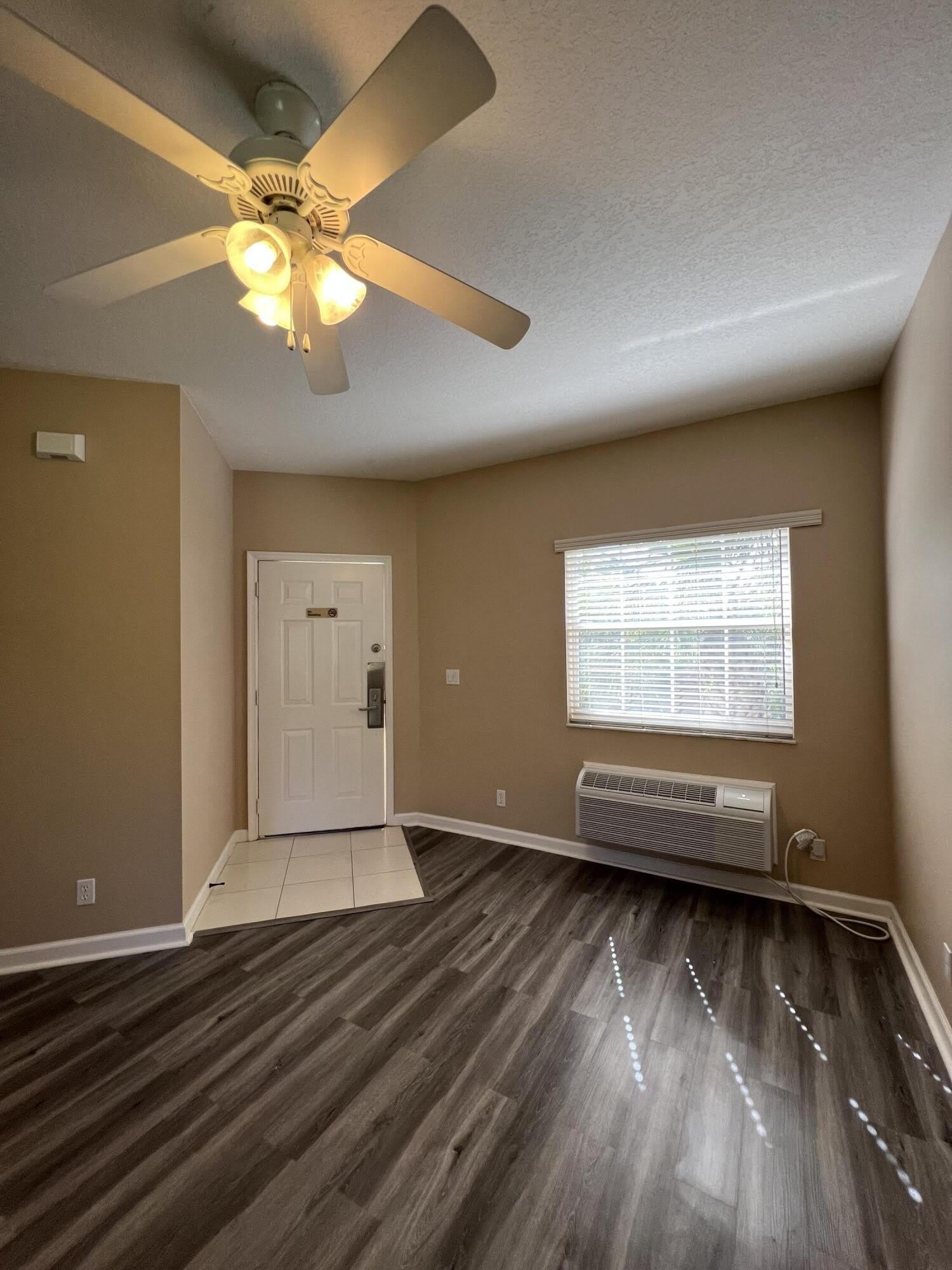 8242 Mulligan Circle – photo 4