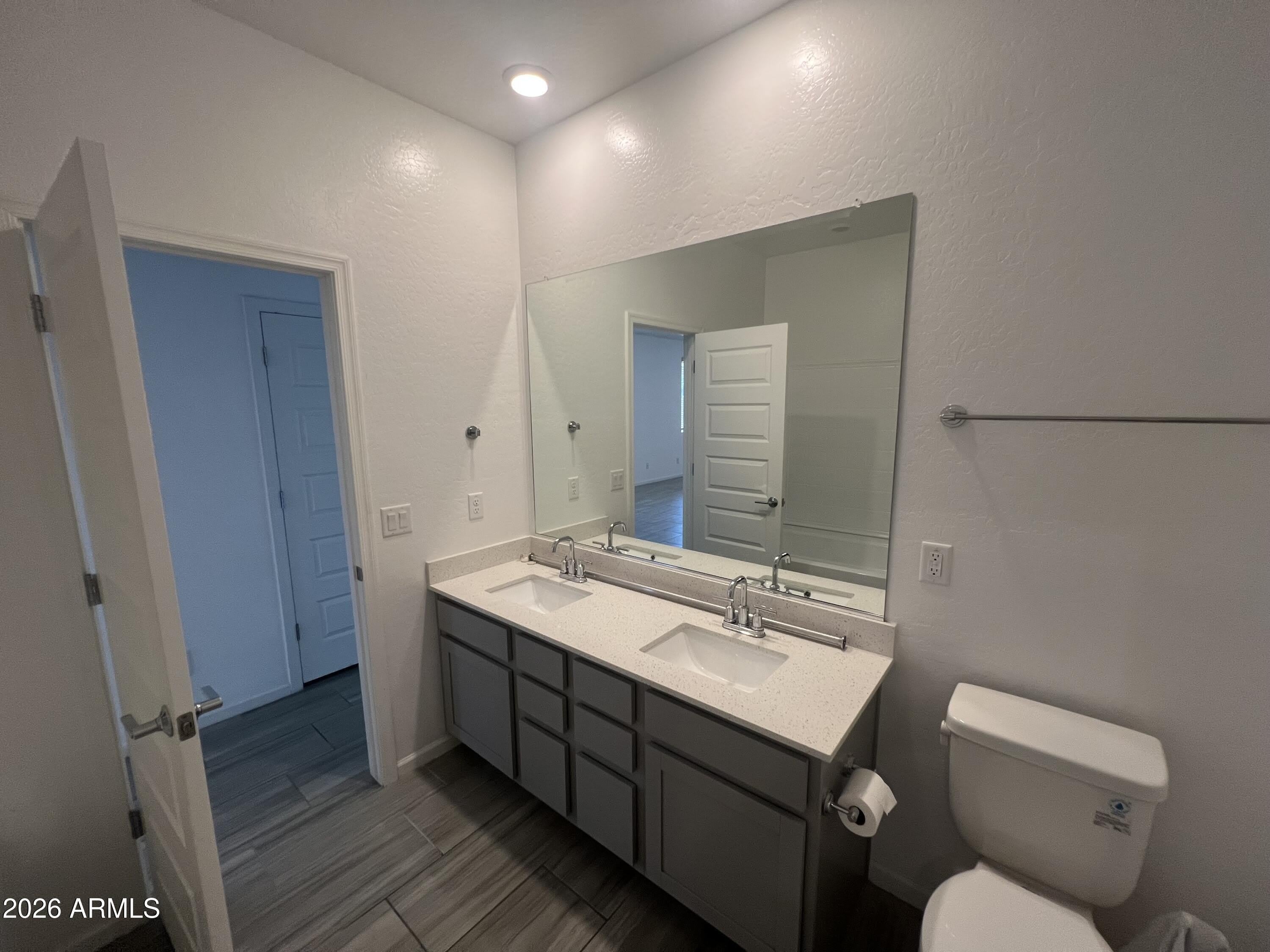 19 N 197Th Drive – photo 5