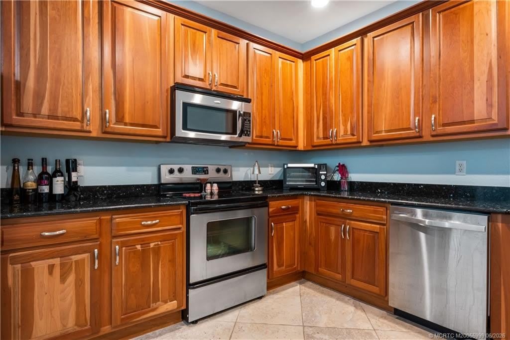 1560 SE Wilshire Place – photo 5